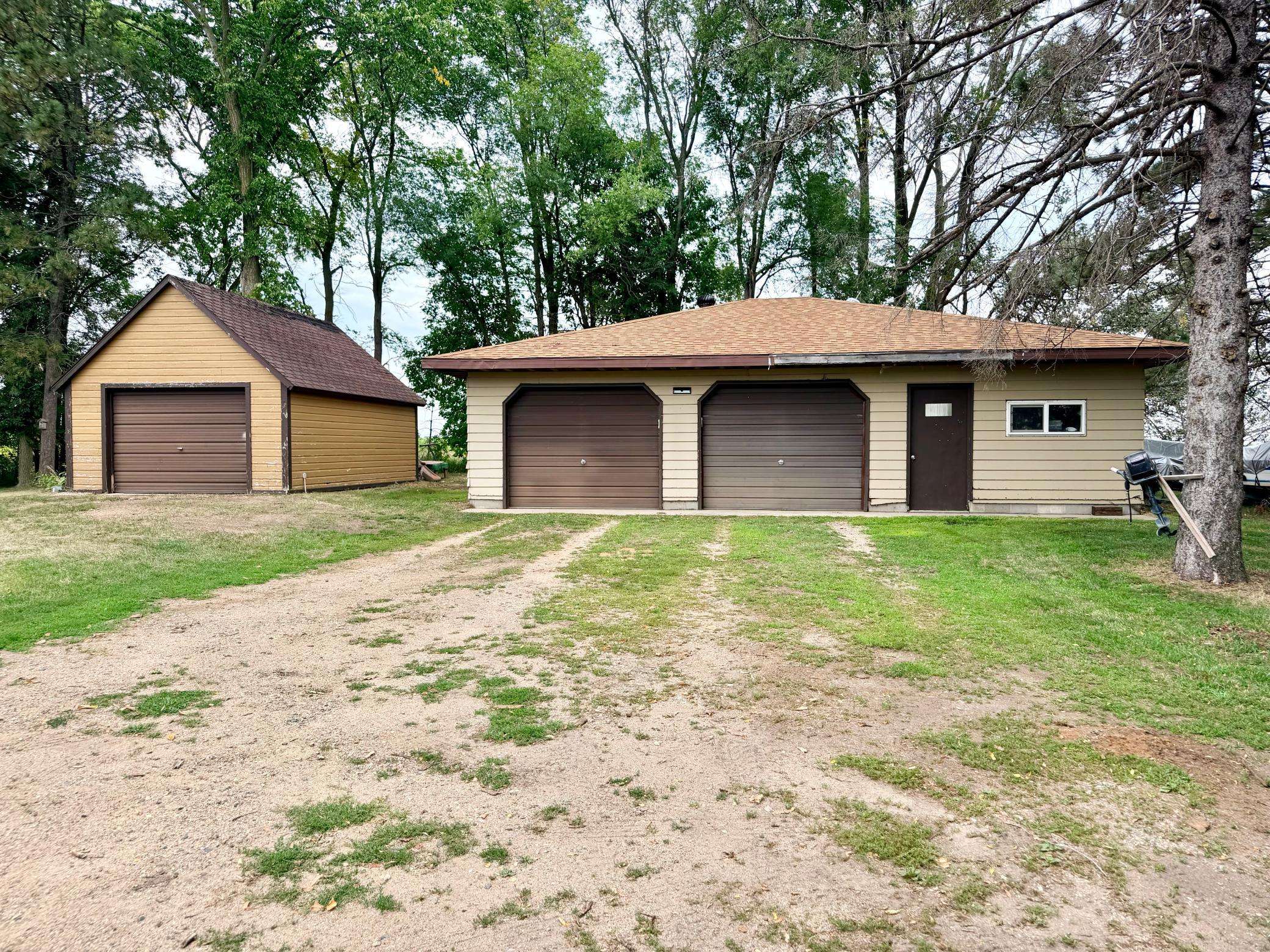 506 Jackson ST E, Parkers Prairie, MN 56361
