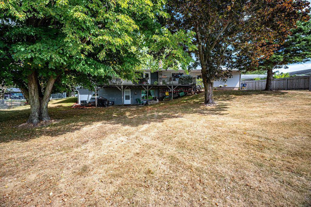 1309 Debra ST, Ellsworth, WI 54011