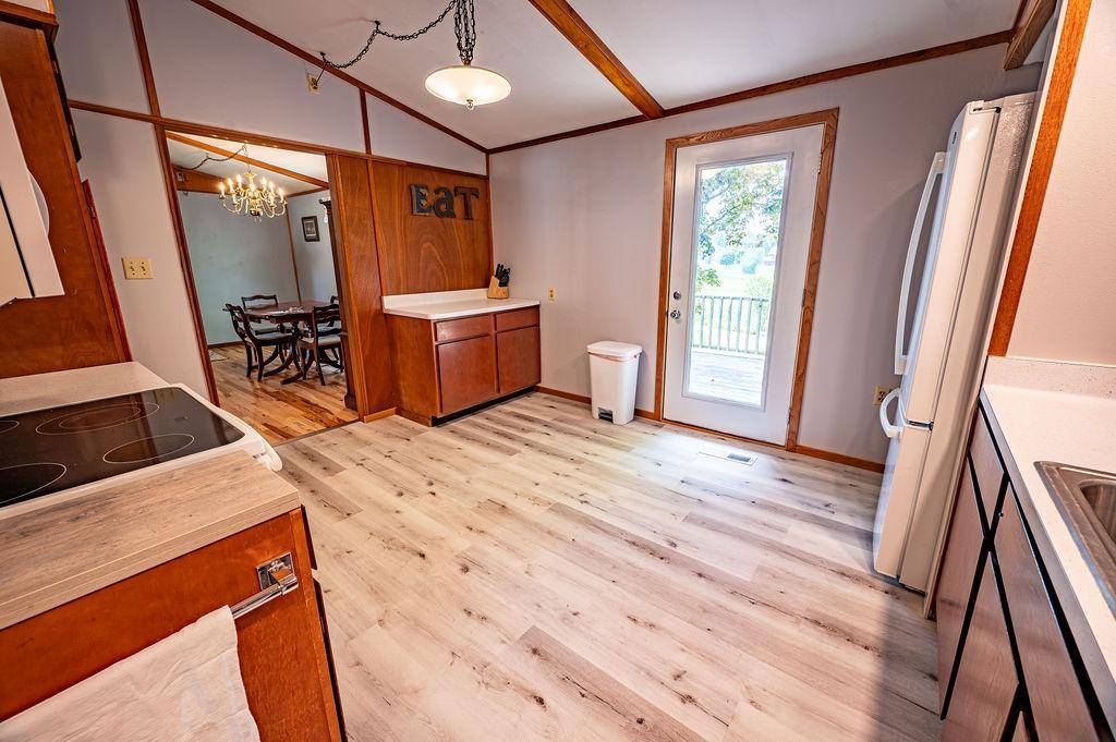 1309 Debra ST, Ellsworth, WI 54011