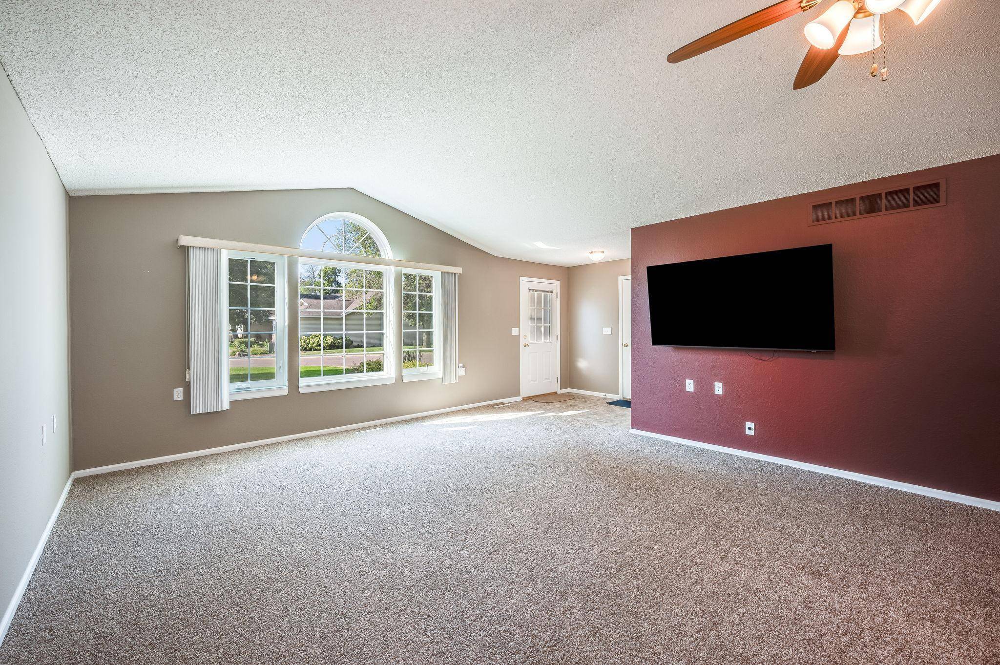122 Oxford PATH, Mankato, MN 56001