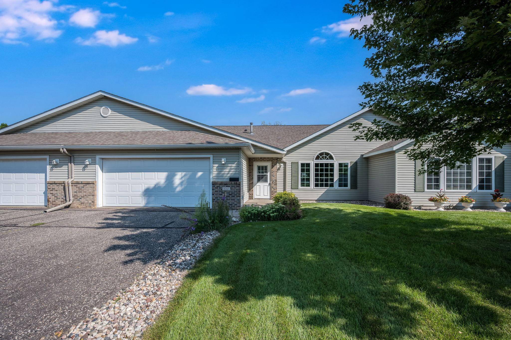 122 Oxford PATH, Mankato, MN 56001