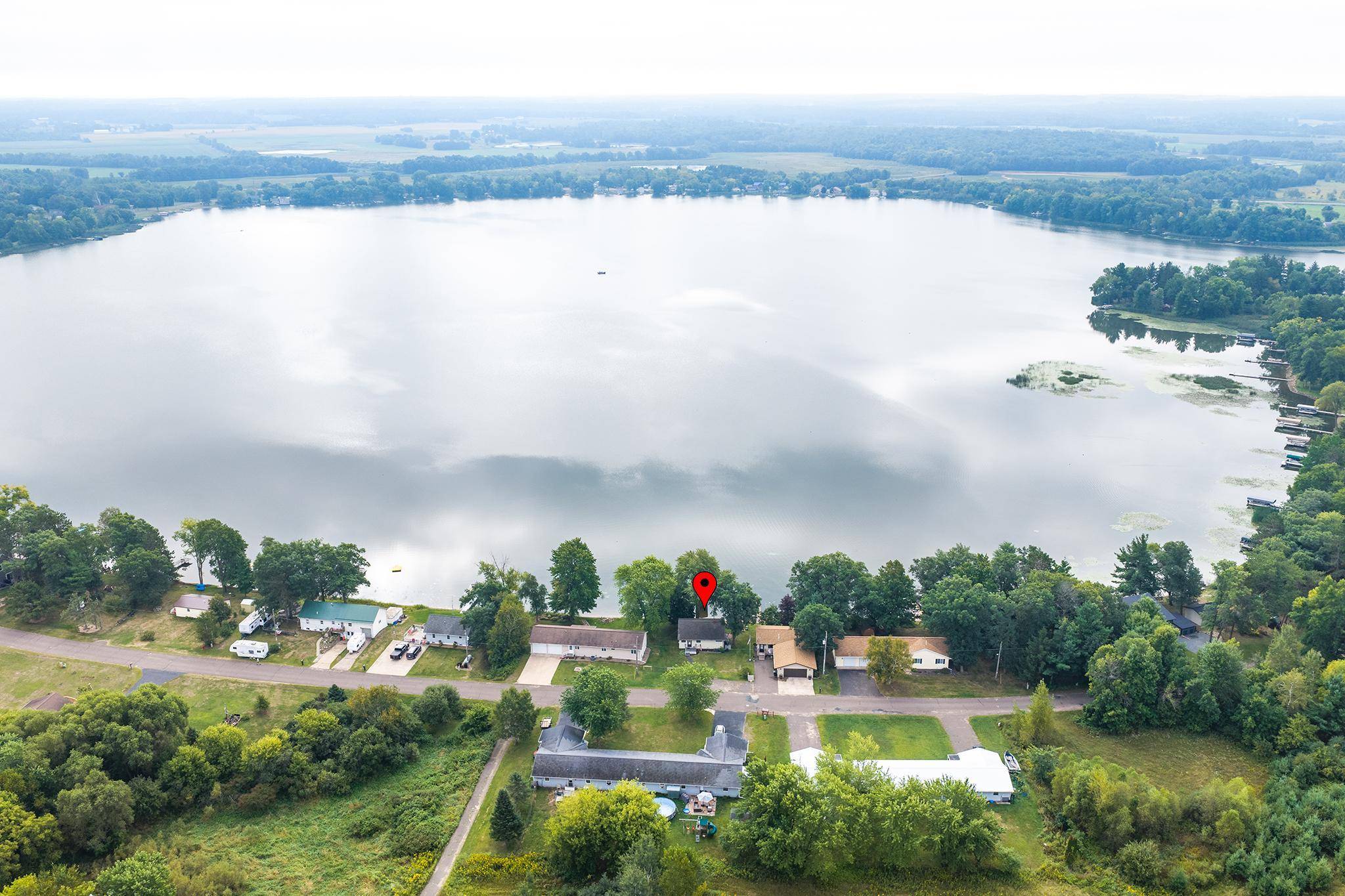 812 Magnor Lake LN, Clayton, WI 54004