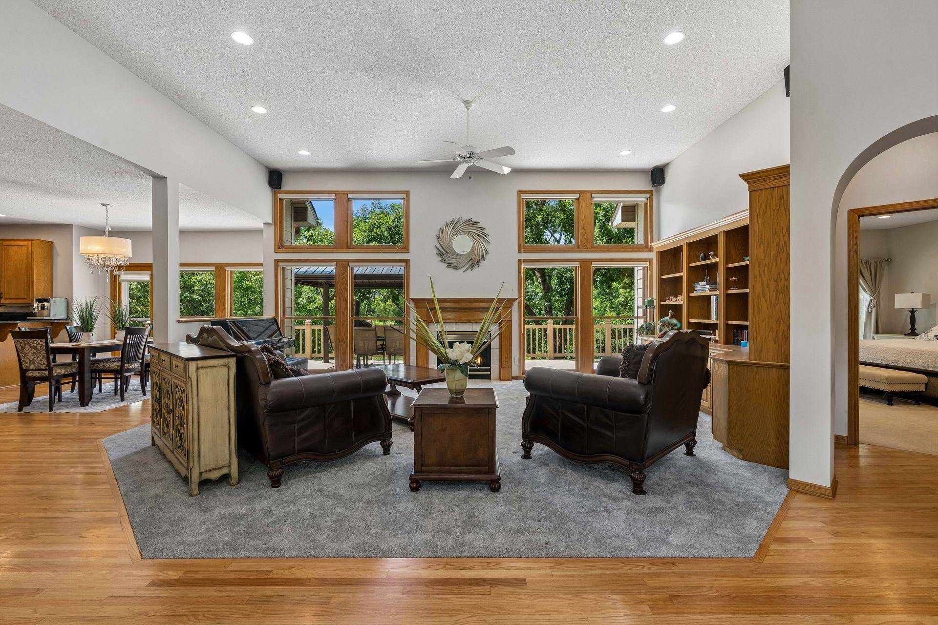 6643 Sherman Lake RD, Hugo, MN 55038