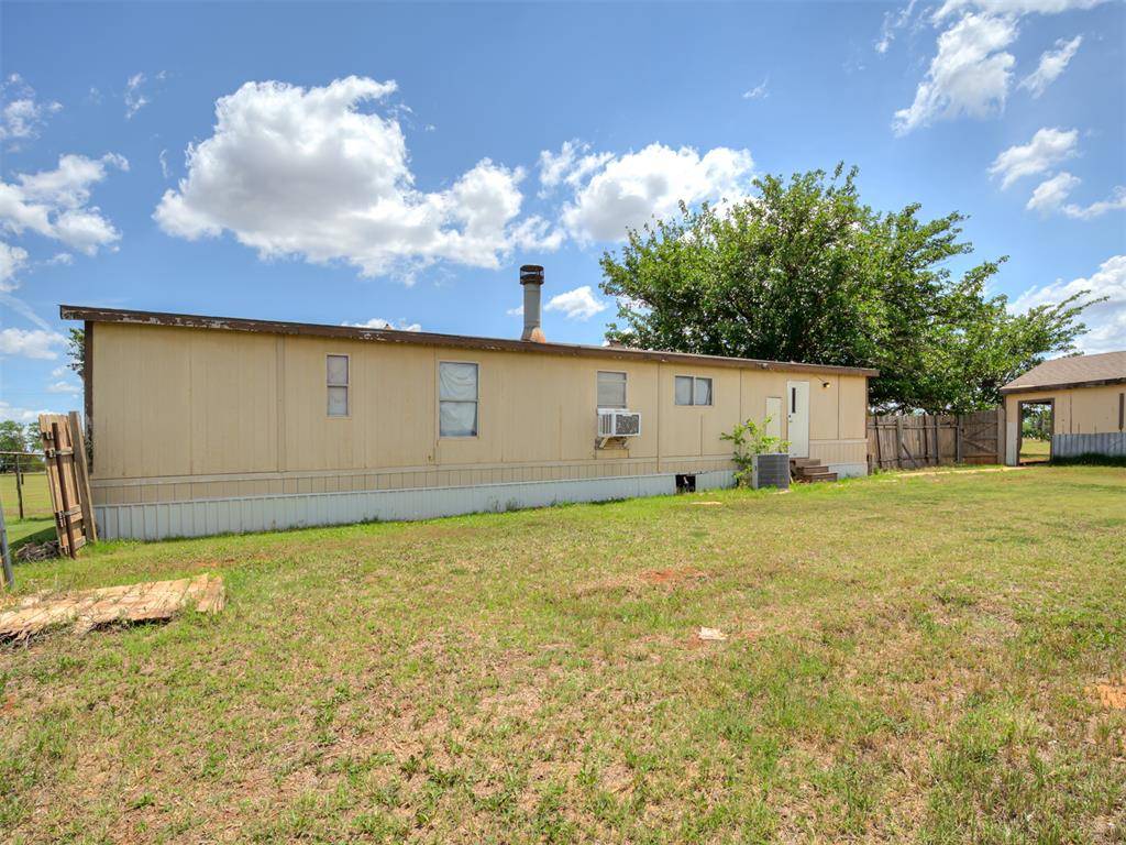 22556 N 2930 RD, Kingfisher, OK 73750
