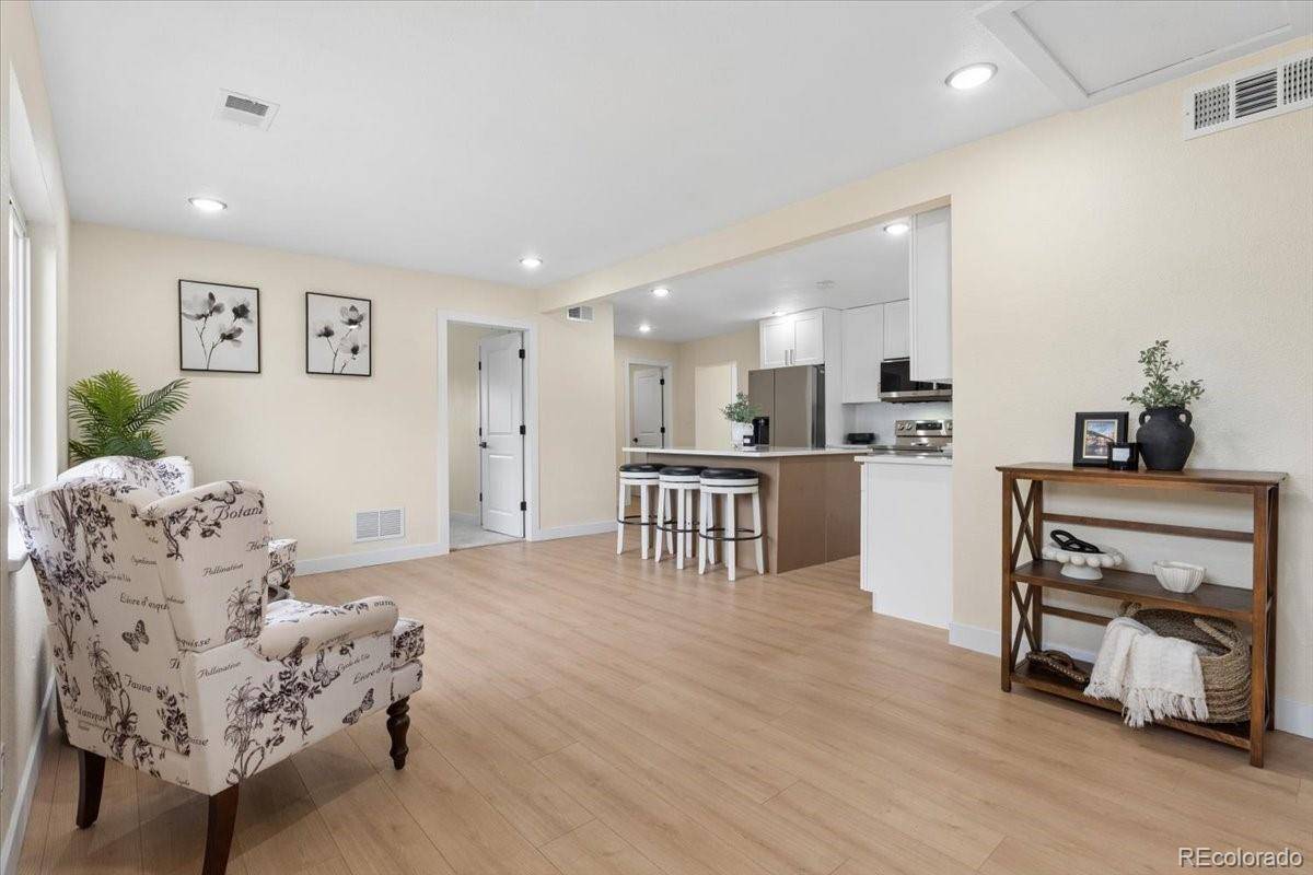 13584 E 7th AVE, Aurora, CO 80011