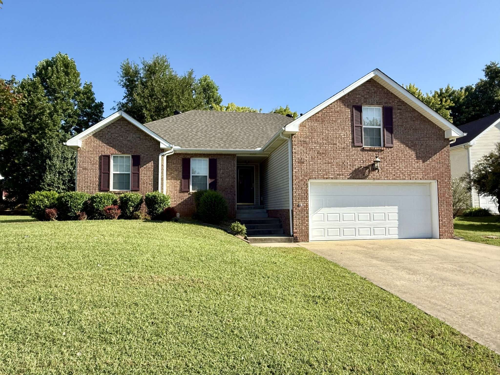 3427 Poplar Hill, Clarksville, TN 37043