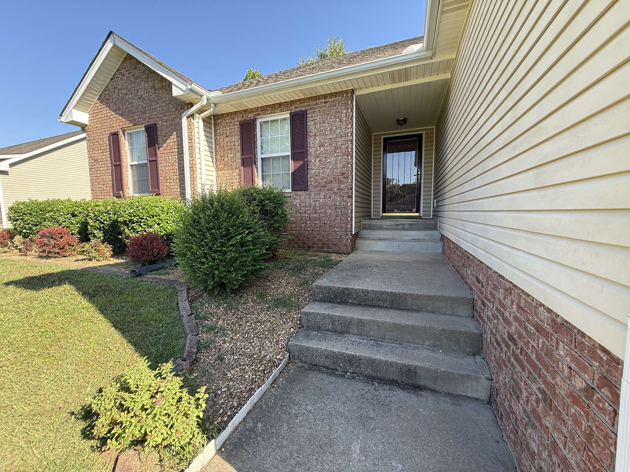 3427 Poplar Hill, Clarksville, TN 37043