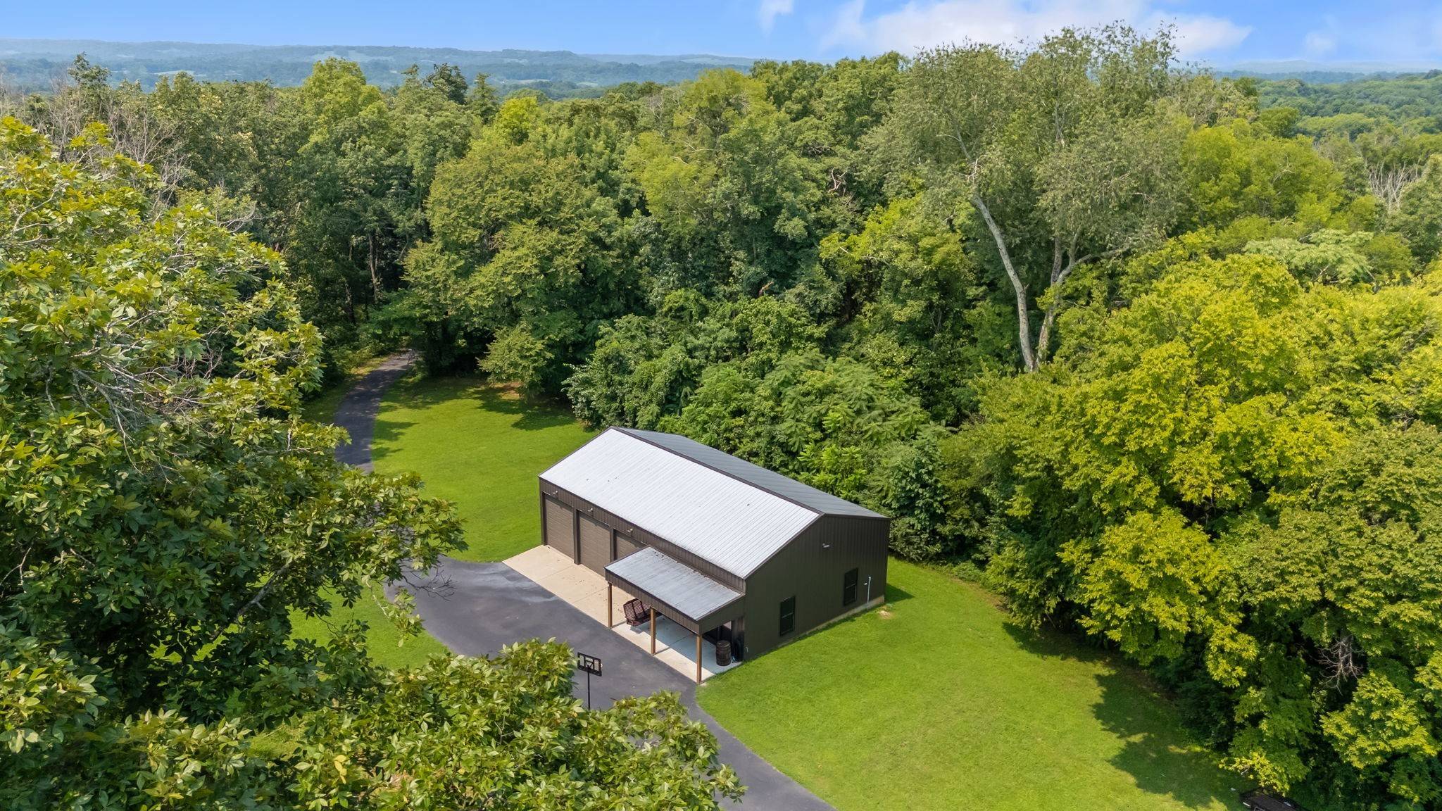 1600 Ledford Rd, Lewisburg, TN 37091