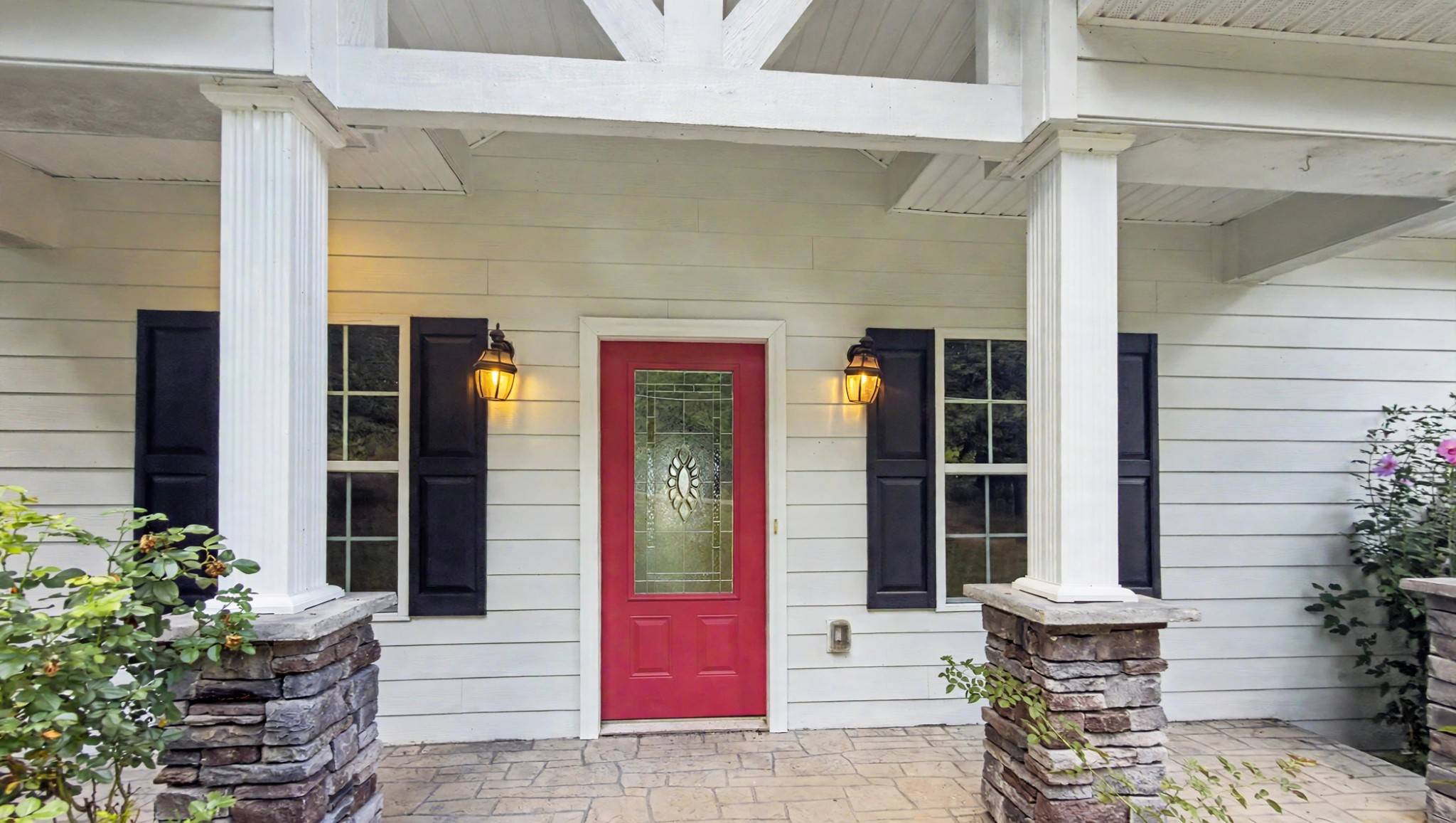 111 Lakeland Dr, Dover, TN 37058
