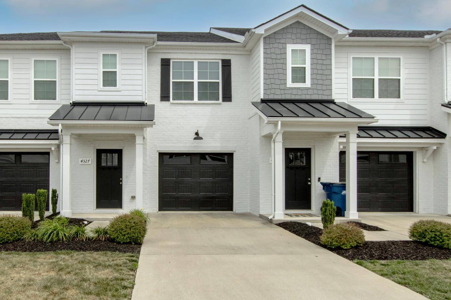 4327 Doral Dr, Murfreesboro, TN 37127