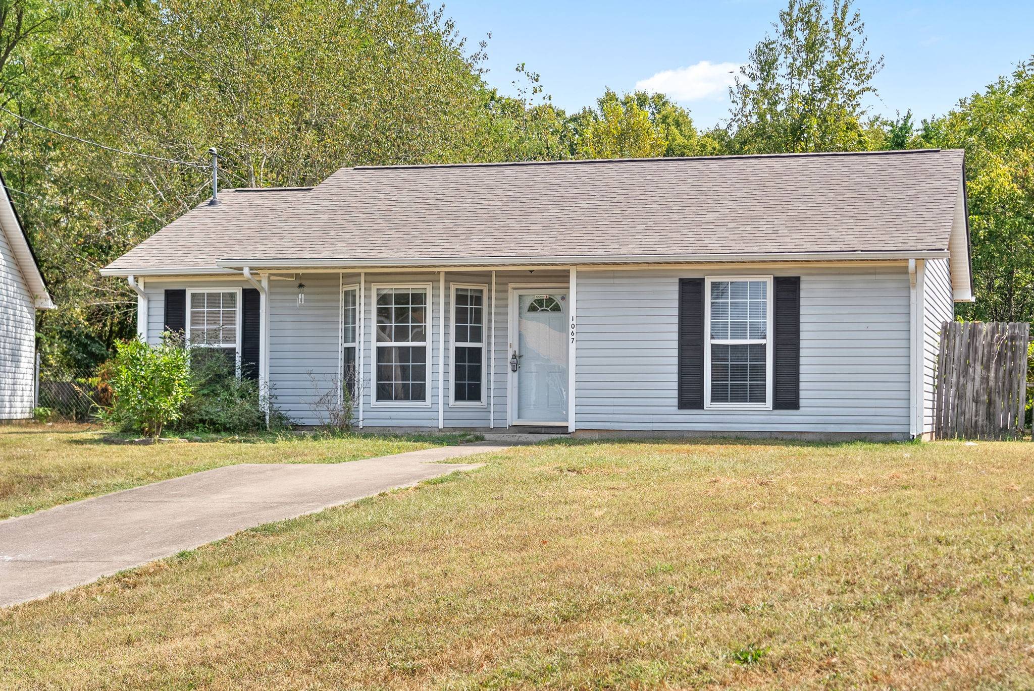 1067 Shadow Ridge Ave, Oak Grove, KY 42262