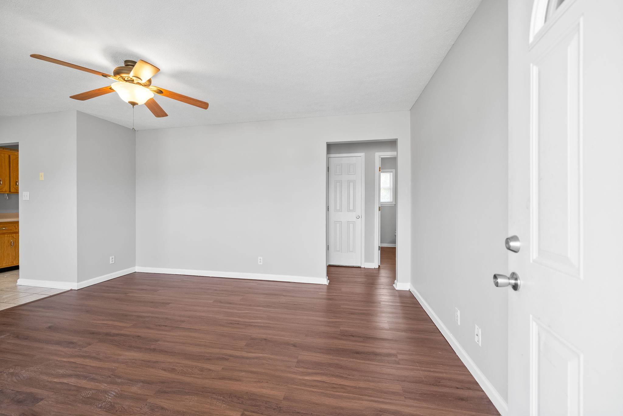 1067 Shadow Ridge Ave, Oak Grove, KY 42262
