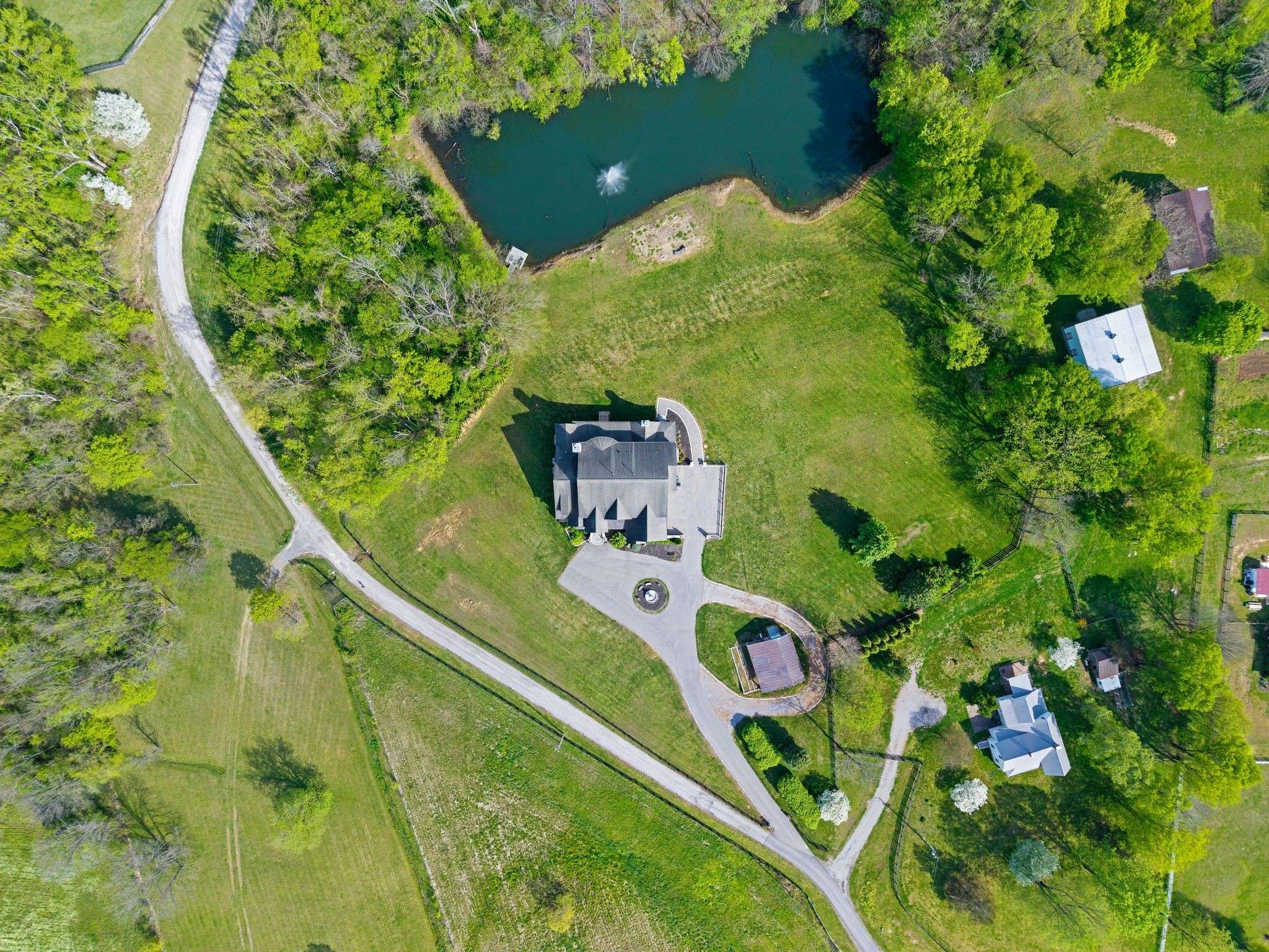 8992 Horton Hwy, College Grove, TN 37046