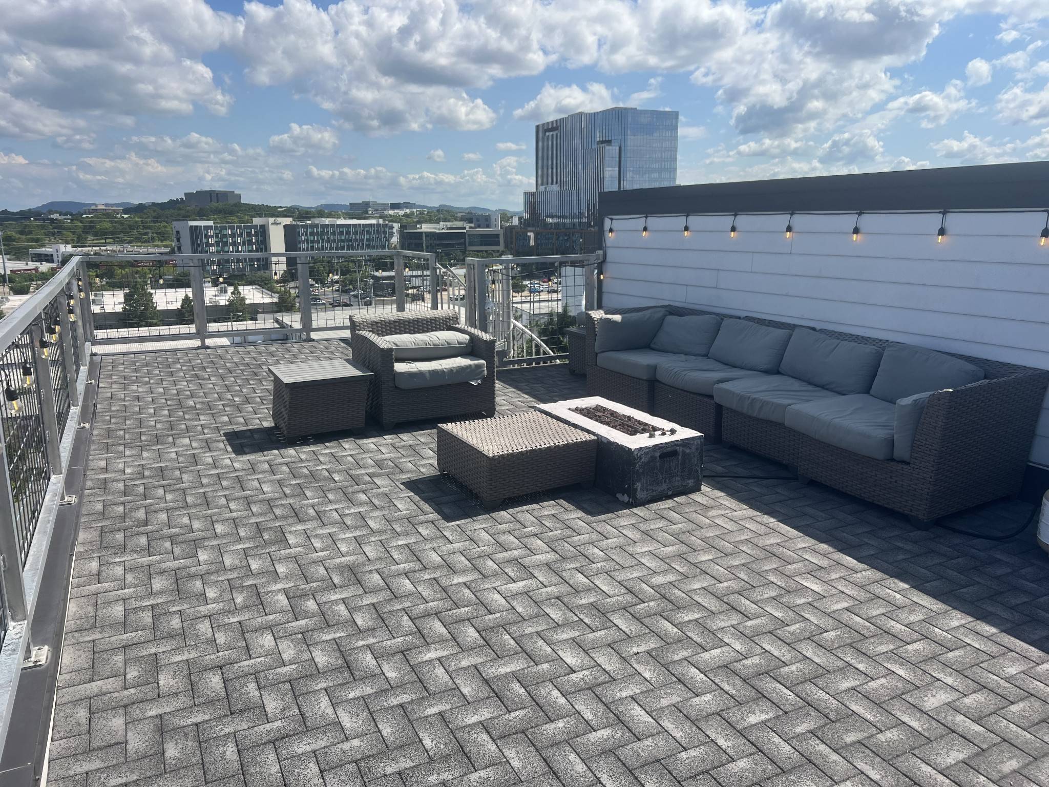 2807 Delaware Ave #NW ## 305, Nashville, TN 37209
