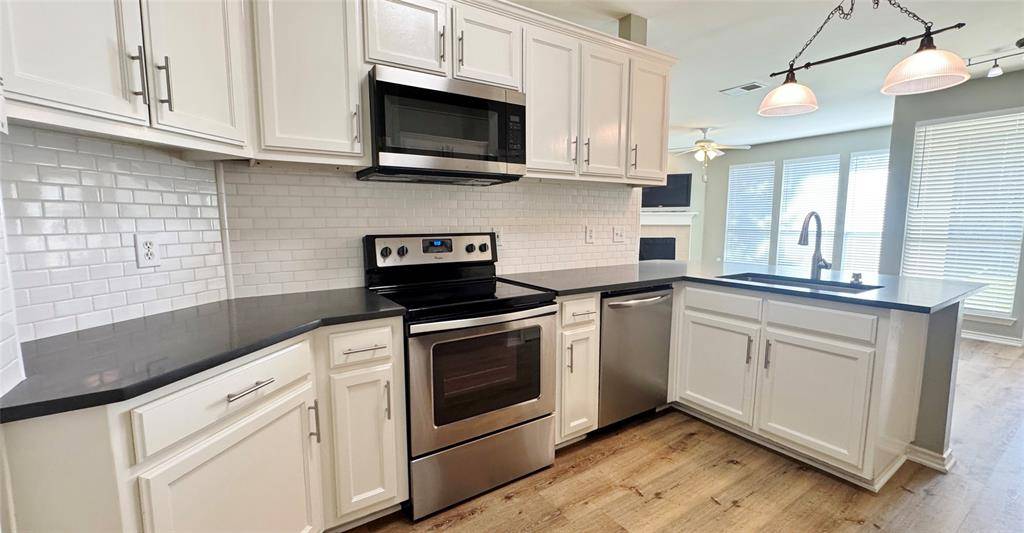4228 Boulder Park Drive, Fort Worth, TX 76040