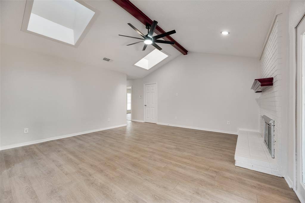 1422 Westwood Drive, Lewisville, TX 75067