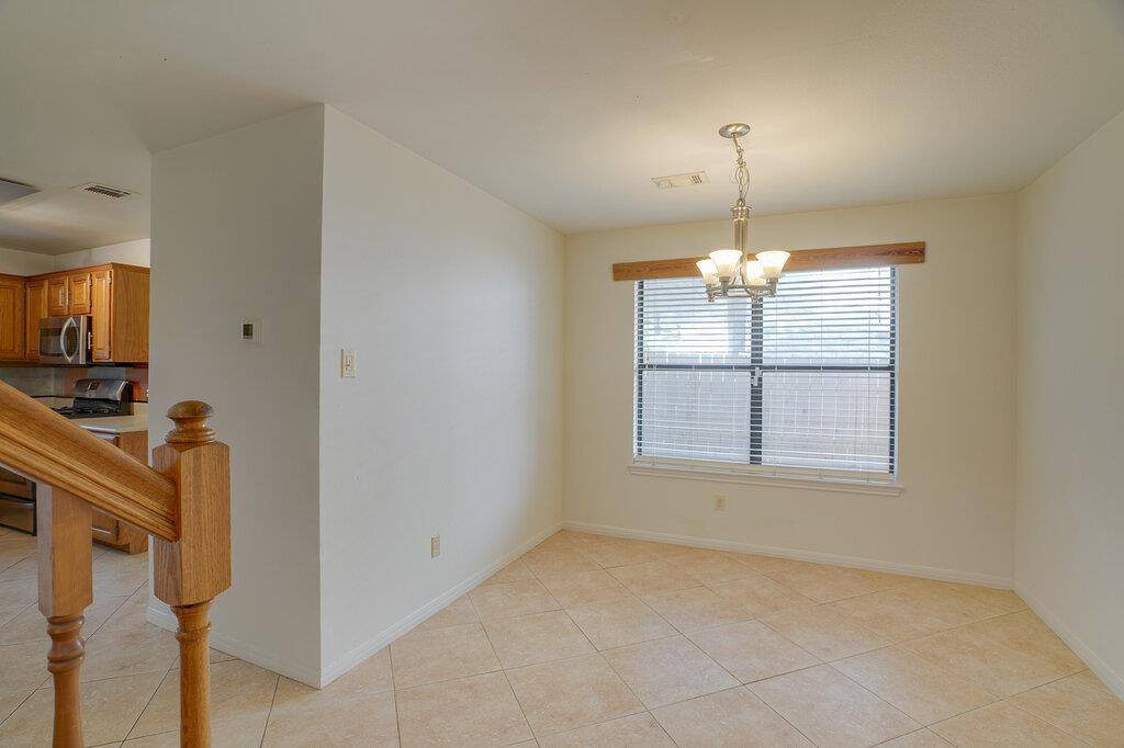 8625 Ephraim RD, Austin, TX 78717