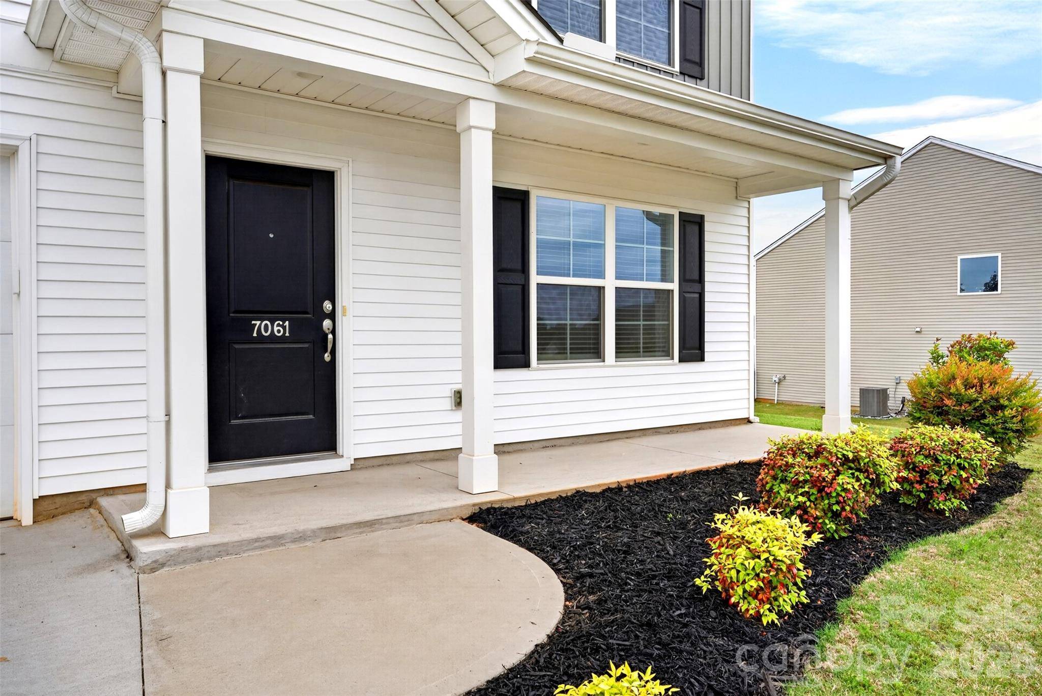7061 Luna Mae CT, Boiling Springs, SC 29316
