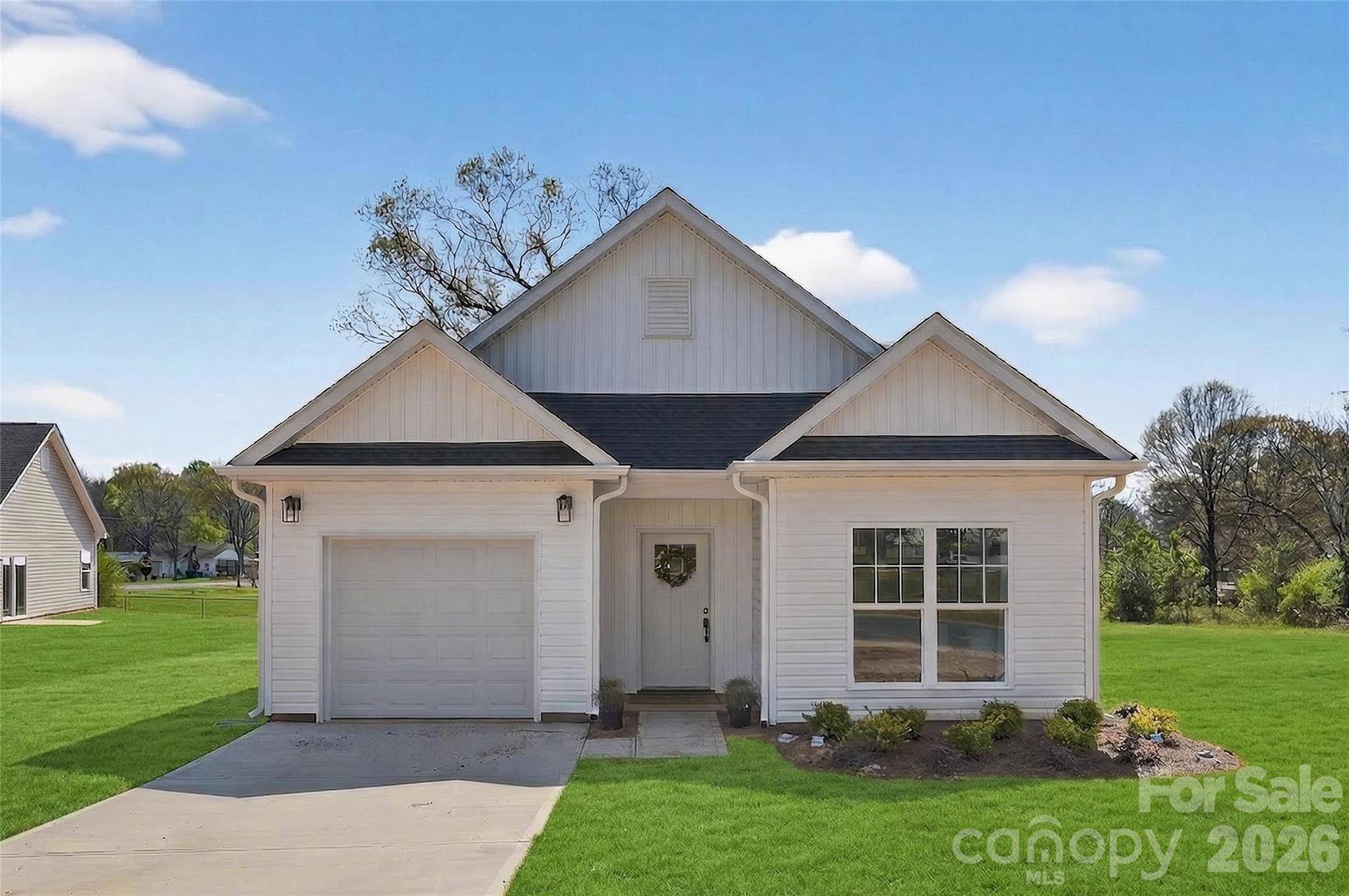 5408 Skycrest DR, Charlotte, NC 28269