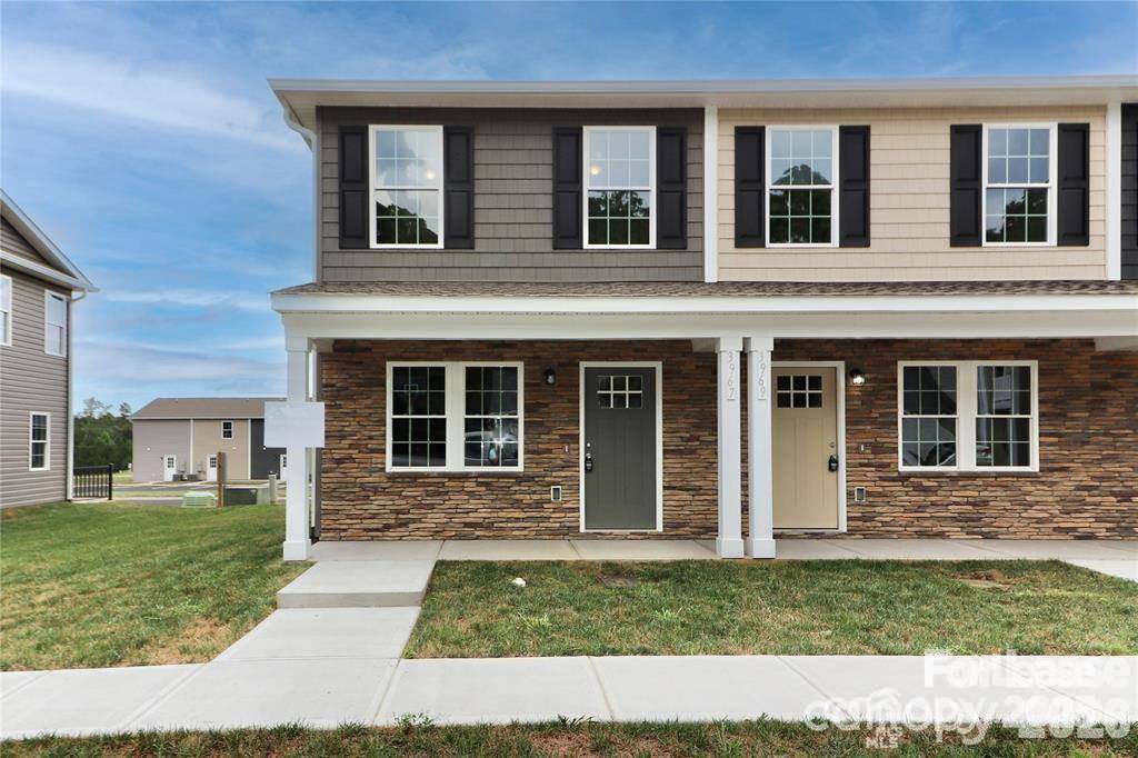 3967 Newhall DR NW, Hickory, NC 28601
