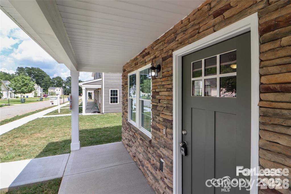 3967 Newhall DR NW, Hickory, NC 28601