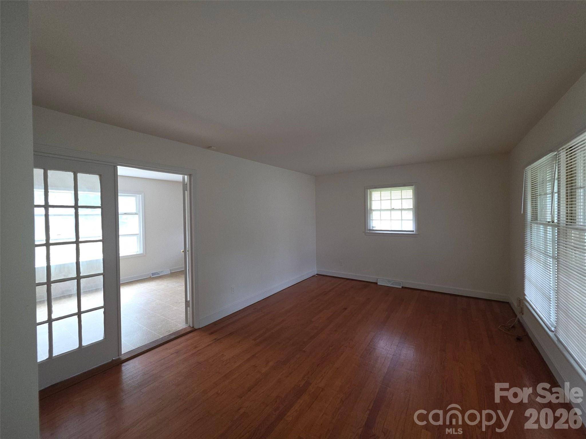 7600 Woodstream DR, Charlotte, NC 28210
