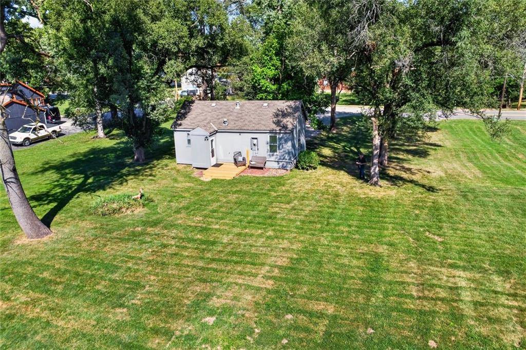 5308 Quivira RD, Shawnee, KS 66216