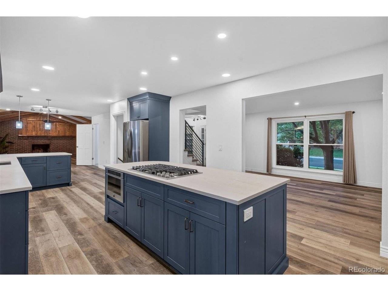 10562 E Maplewood, Englewood, CO 80111