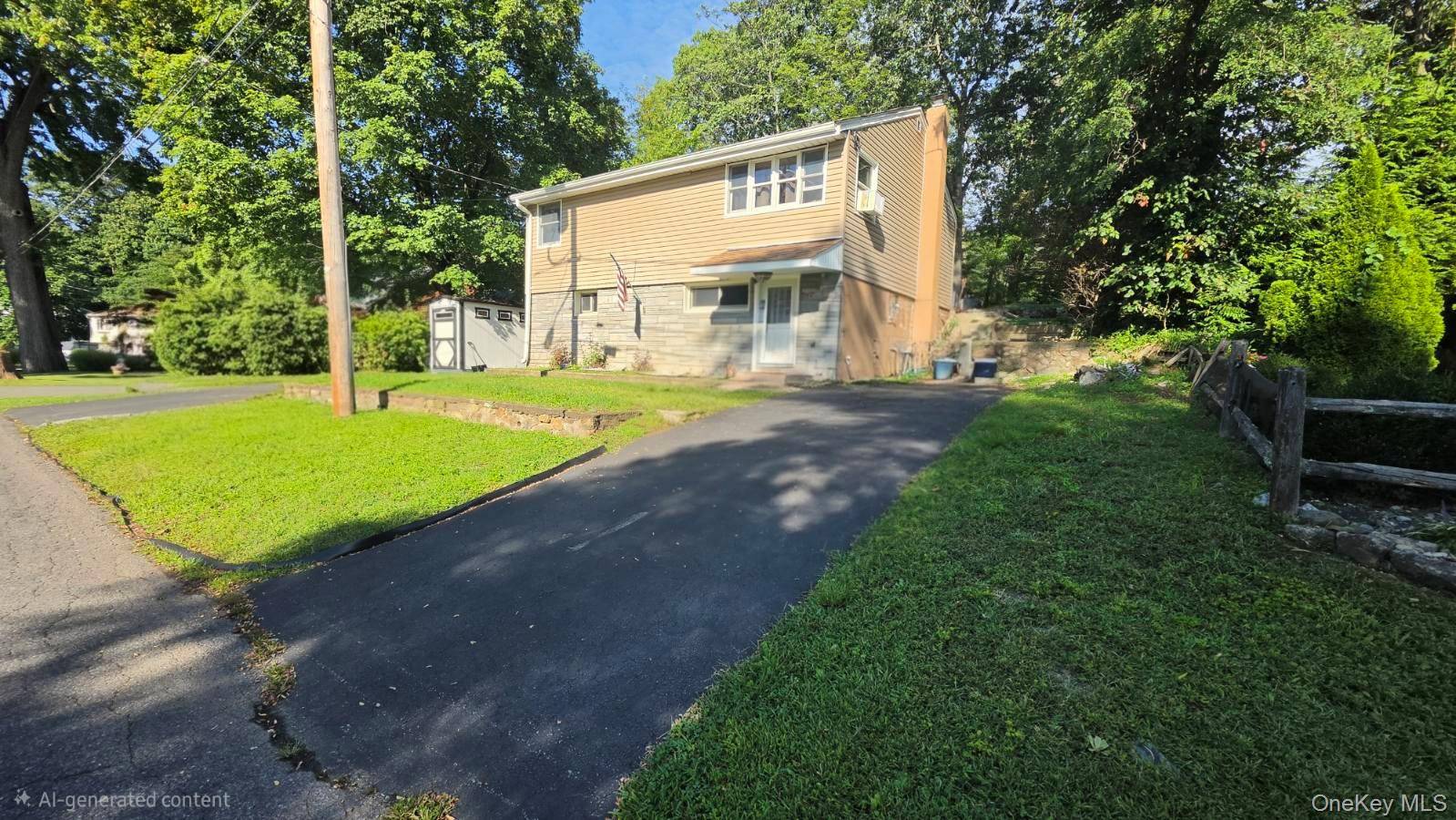 30 Villa Pkwy, Highland Falls, NY 10928