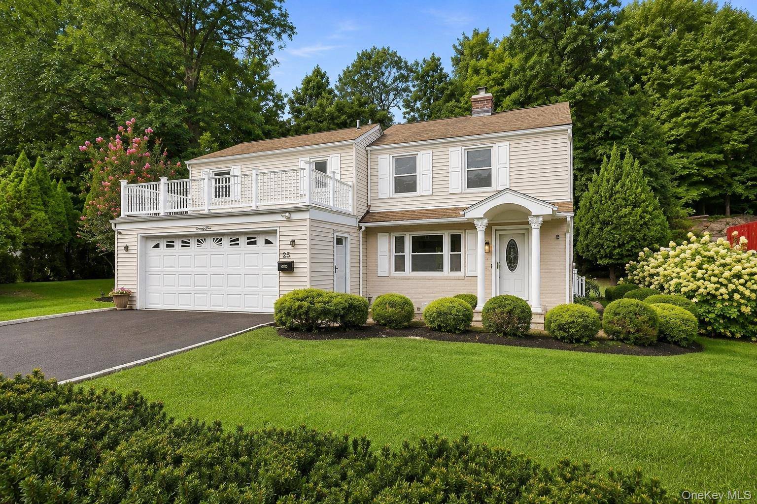 25 Greenvale CIR, White Plains, NY 10607