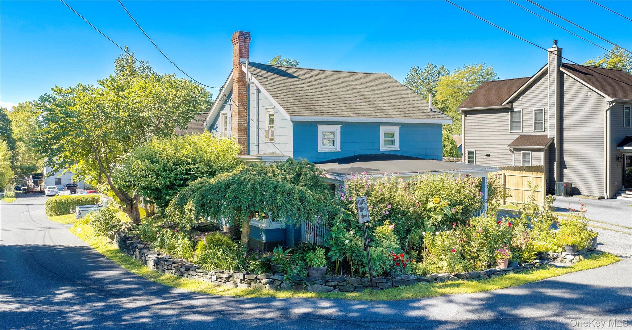 5 Henry ST, Pawling, NY 12564