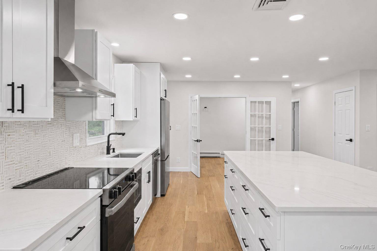 1 Gables BLVD, East Setauket, NY 11733