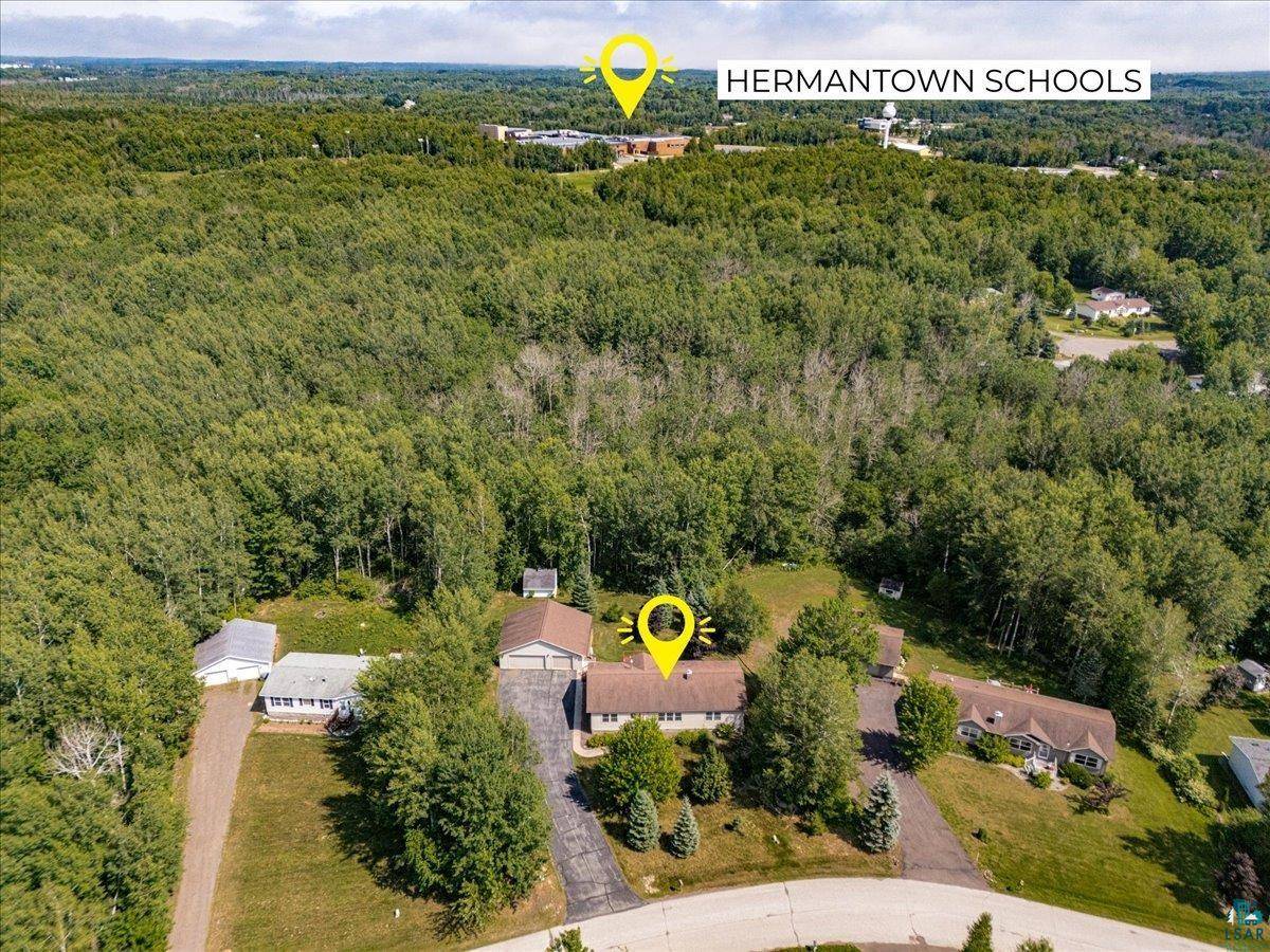 4368 Jamie Dr, Hermantown, MN 55811