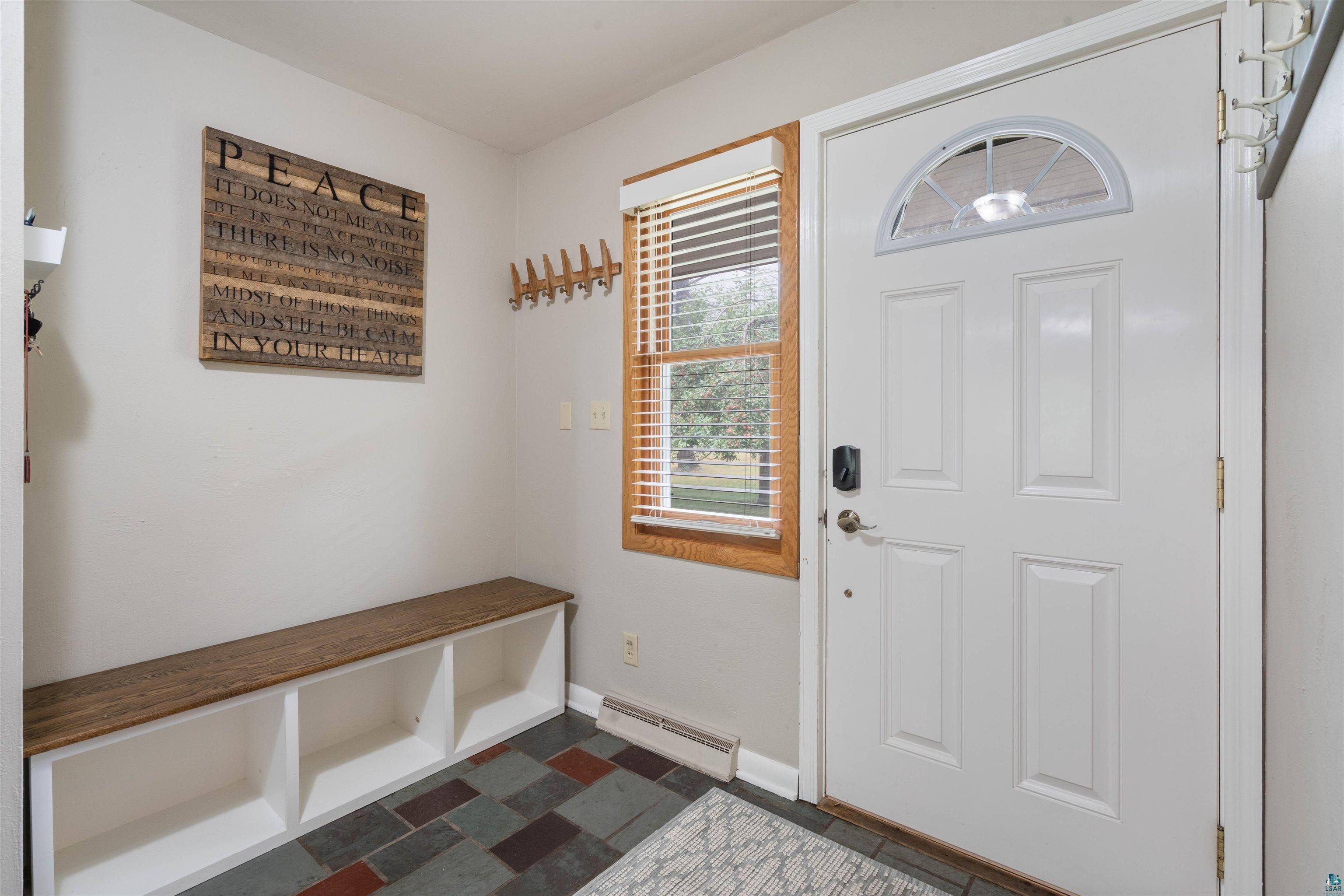 620 W Arrowhead Rd, Duluth, MN 55811
