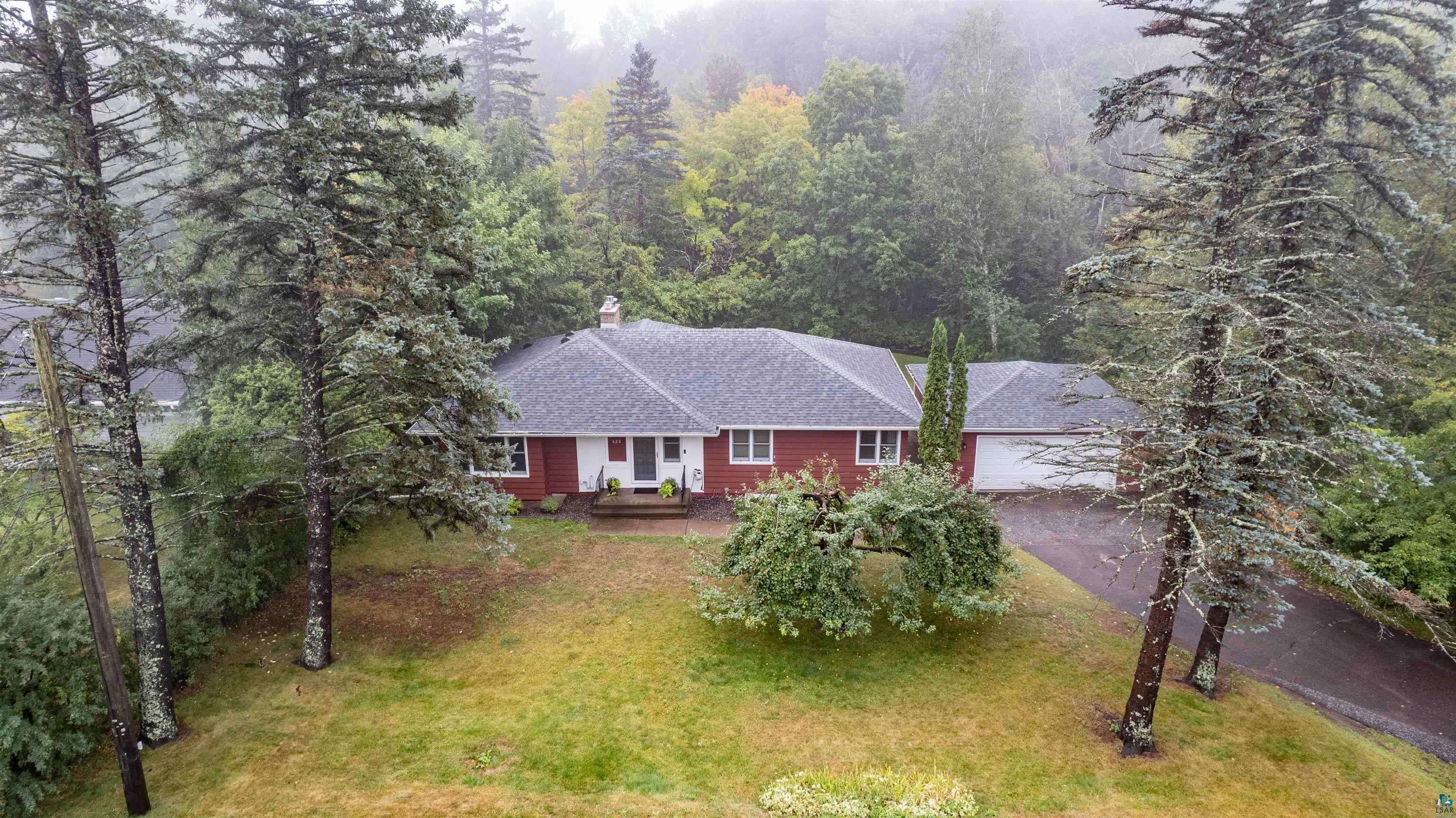 620 W Arrowhead Rd, Duluth, MN 55811