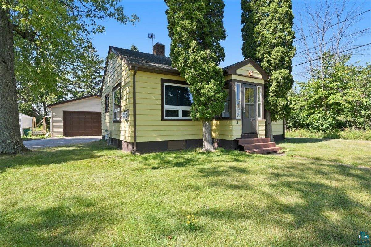 11 S 51st Ave E, Duluth, MN 55804