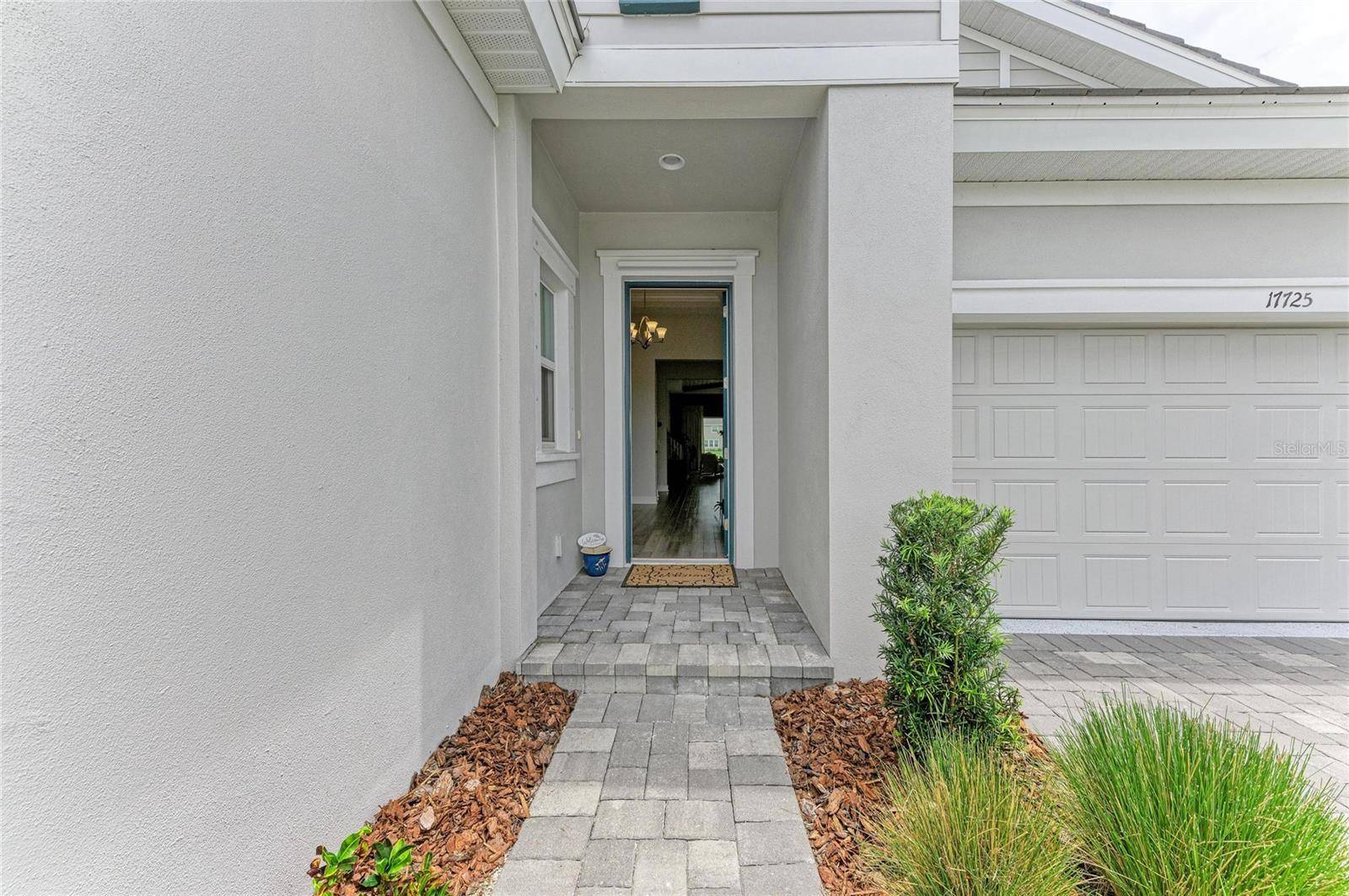 17725 ROOST PL, Lakewood Ranch, FL 34211