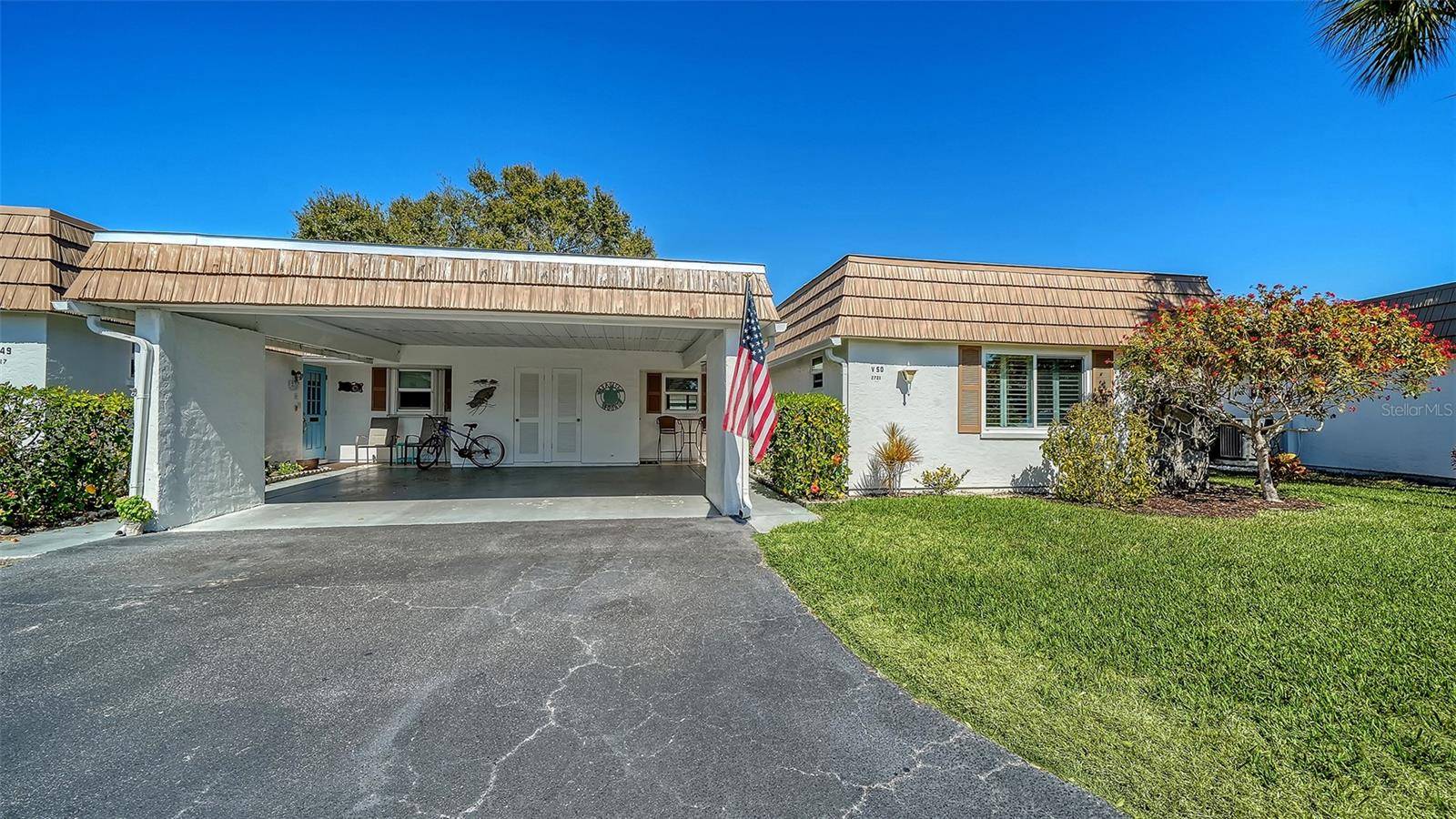 2721 RIVERBLUFF PL #V-50, Sarasota, FL 34231