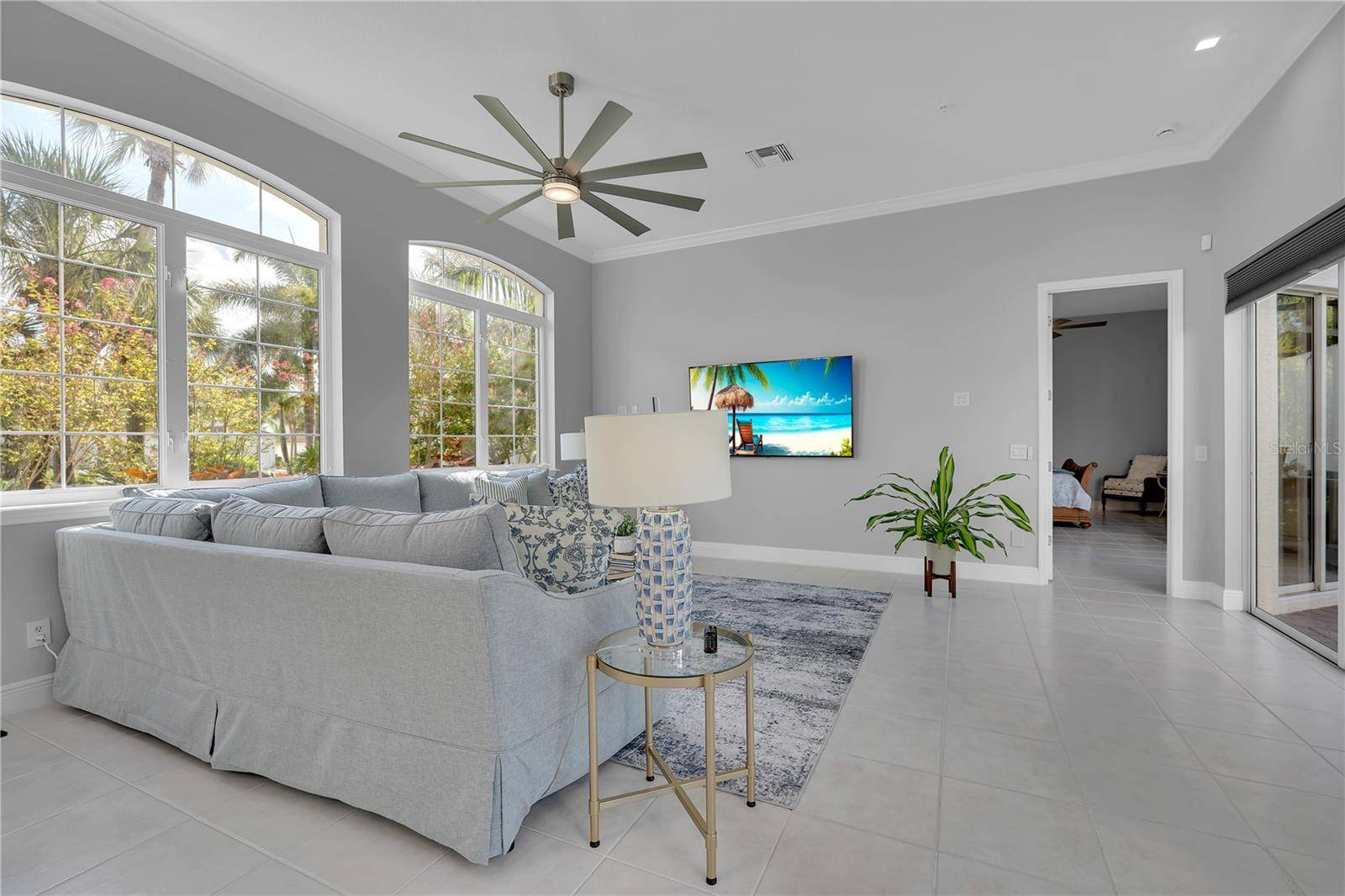 1915 HARBOUR LINKS CIR #6, Longboat Key, FL 34228