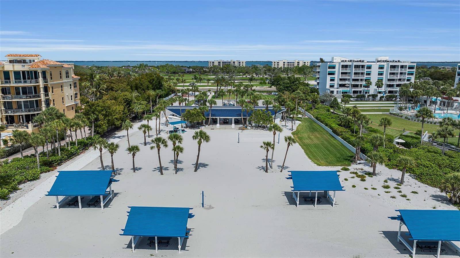 1915 HARBOUR LINKS CIR #6, Longboat Key, FL 34228