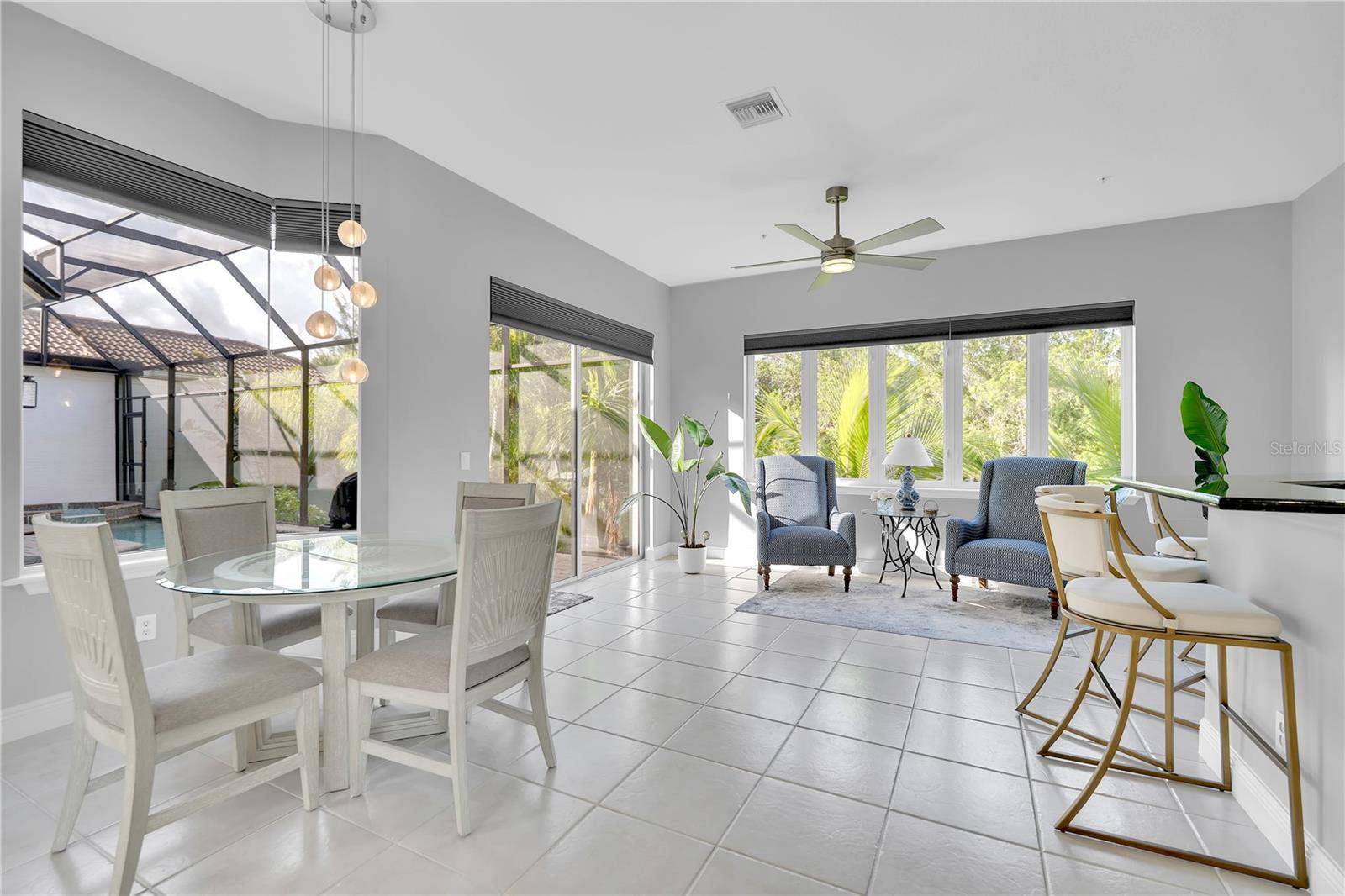 1915 HARBOUR LINKS CIR #6, Longboat Key, FL 34228