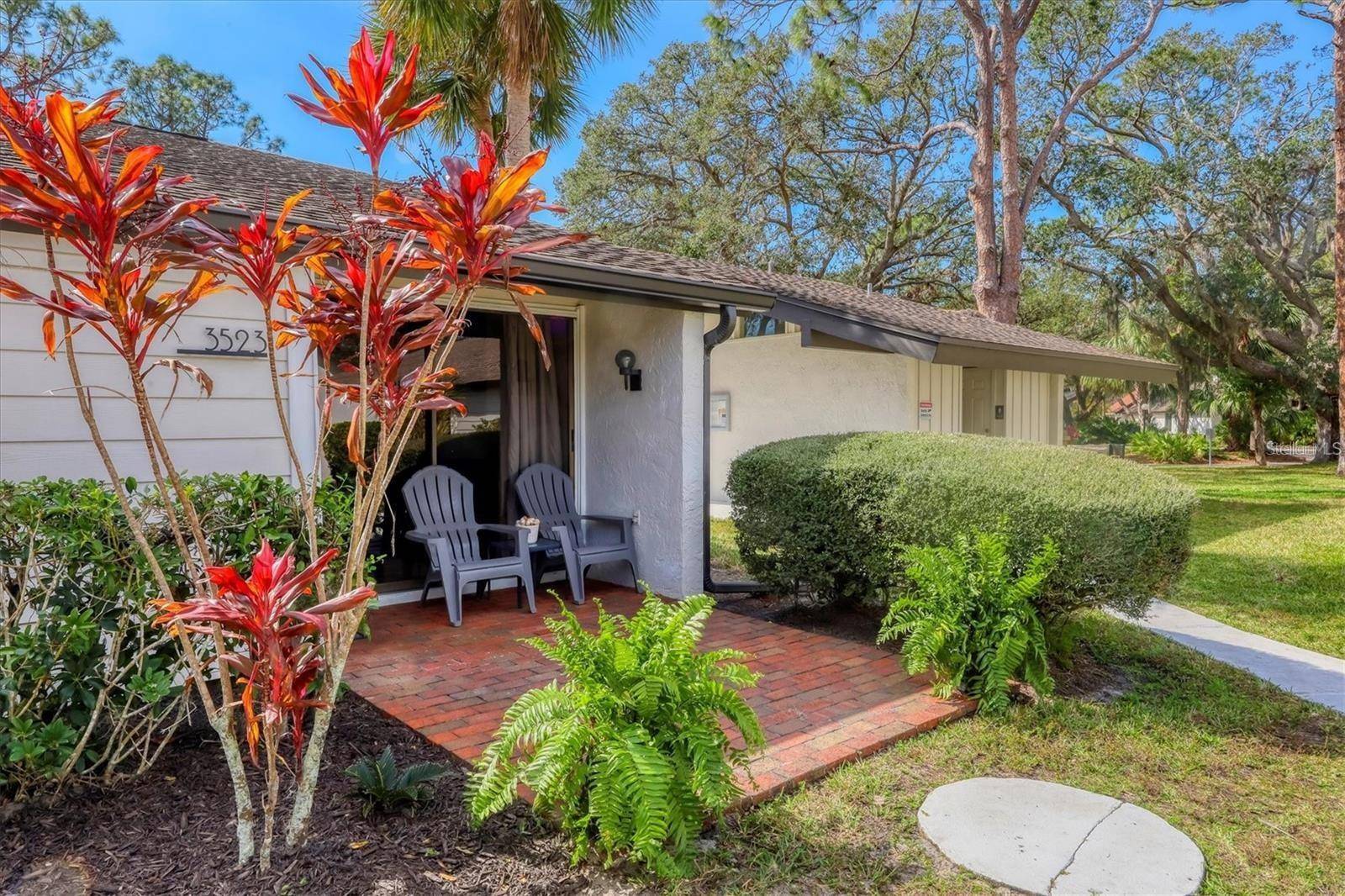 3523 LONGMEADOW #12, Sarasota, FL 34235