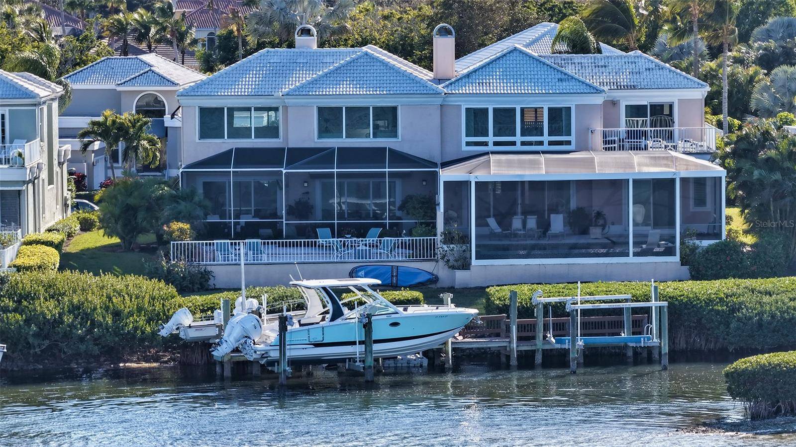 3530 MISTLETOE LN, Longboat Key, FL 34228