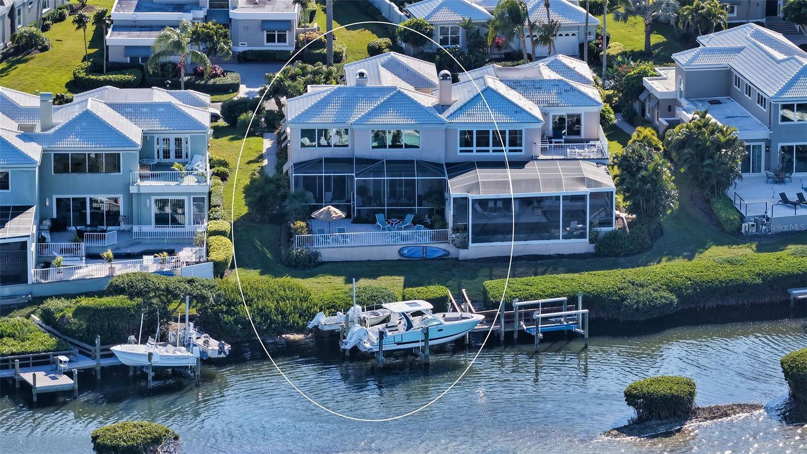 3530 MISTLETOE LN, Longboat Key, FL 34228