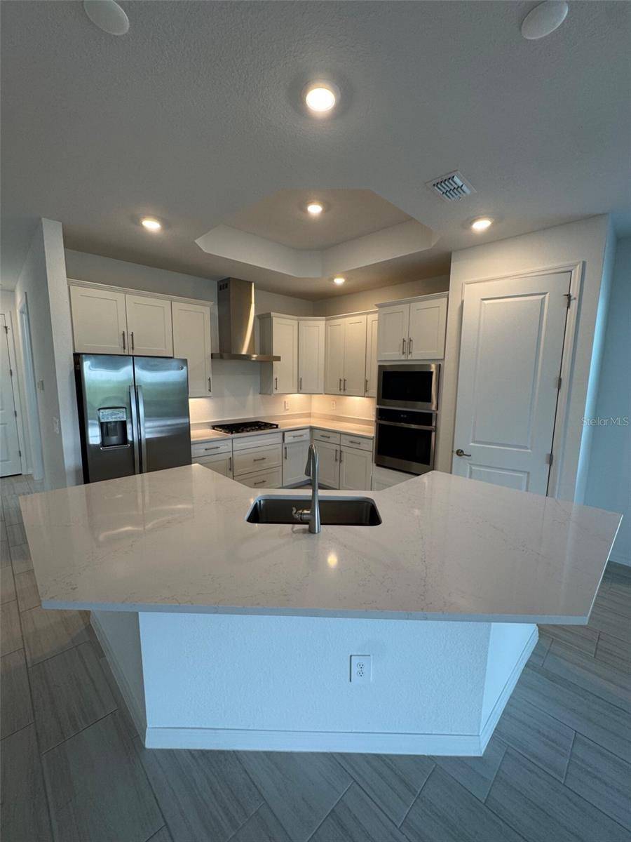 19804 TROUT TER, Bradenton, FL 34211
