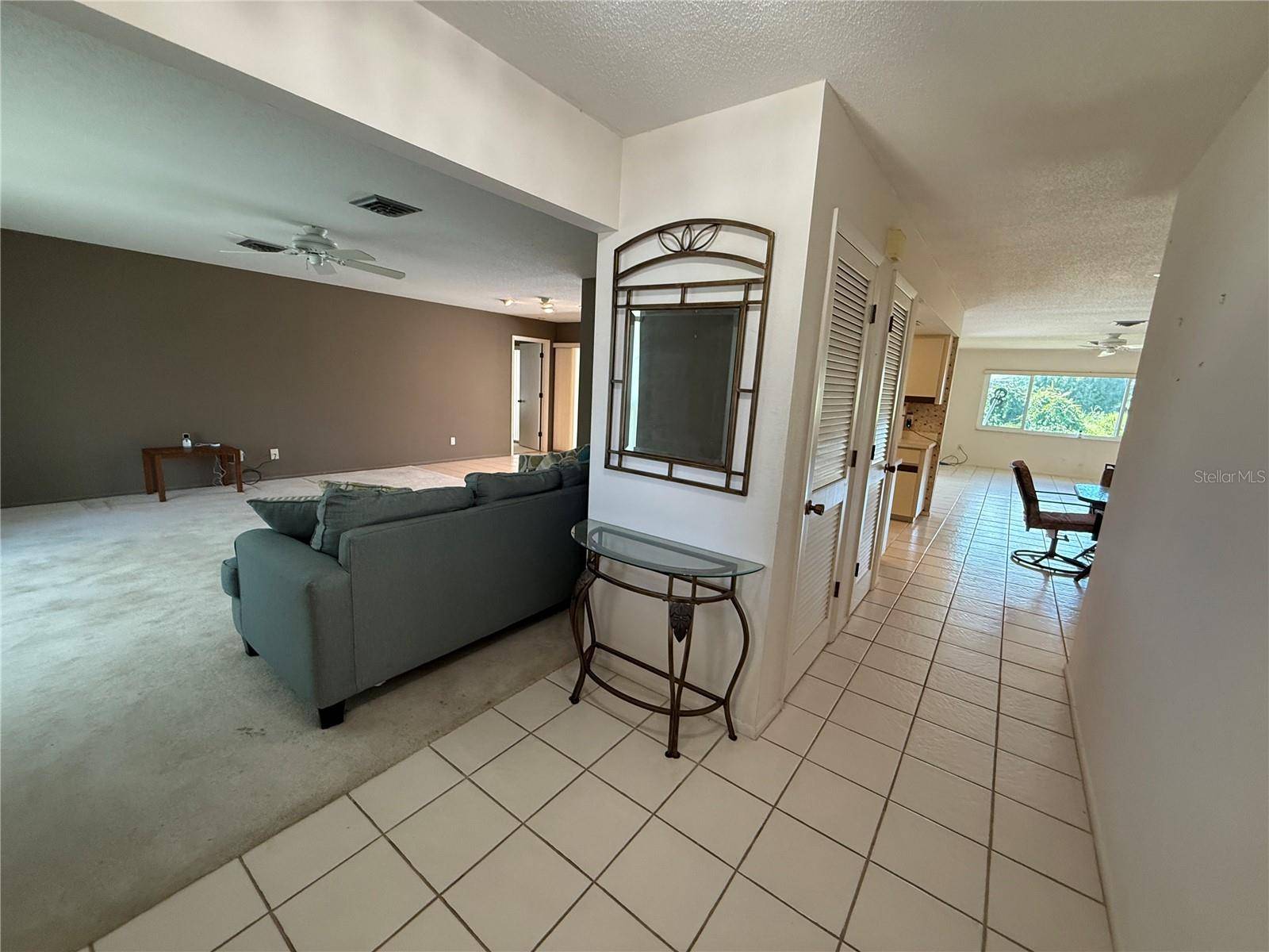 386 PINEVIEW DR, Venice, FL 34293