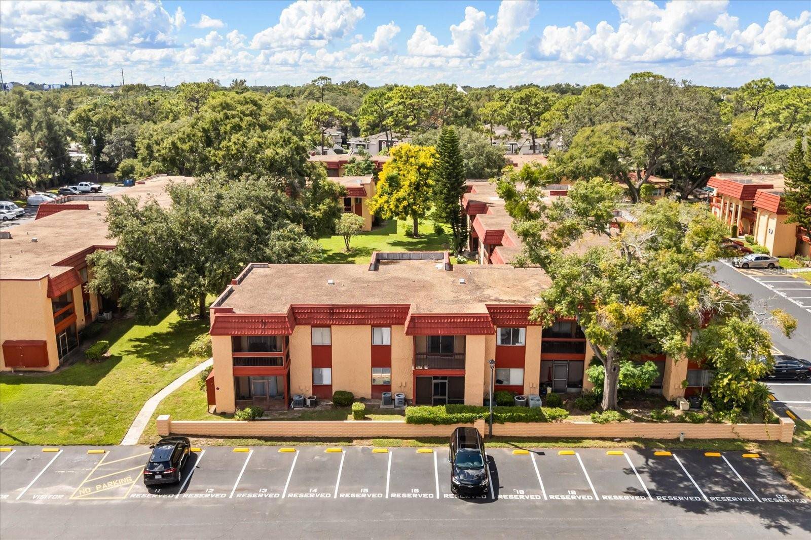 2858 N POWERS DR #123, Orlando, FL 32818