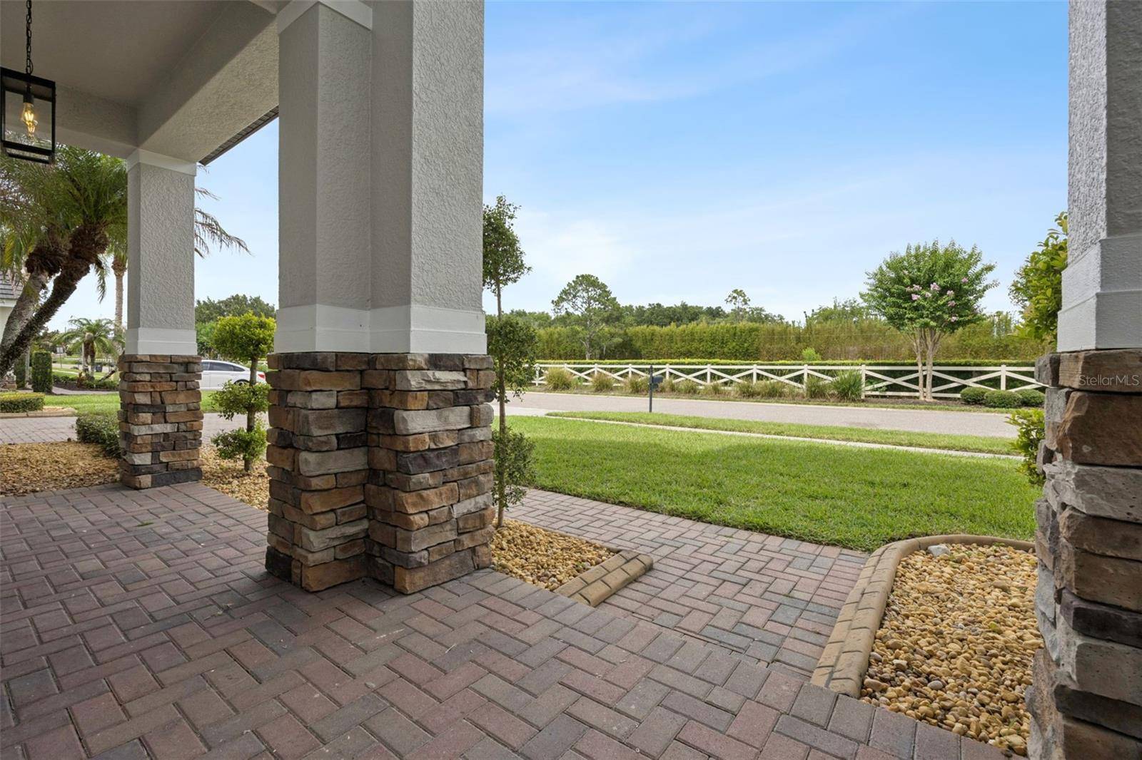 1812 LAKE ROBERTS LANDING DR, Winter Garden, FL 34787