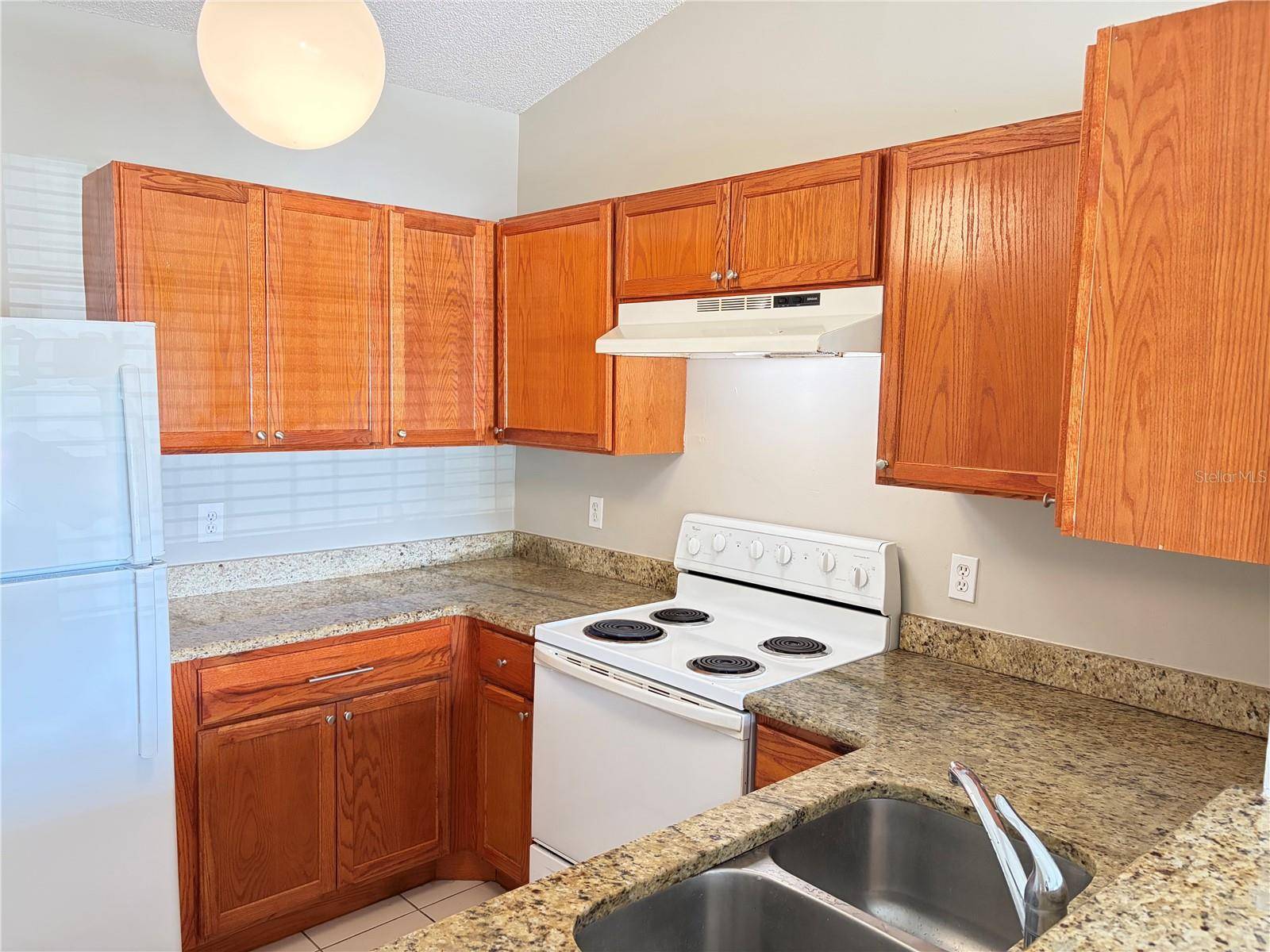 1224 ROMA CT, Orlando, FL 32825