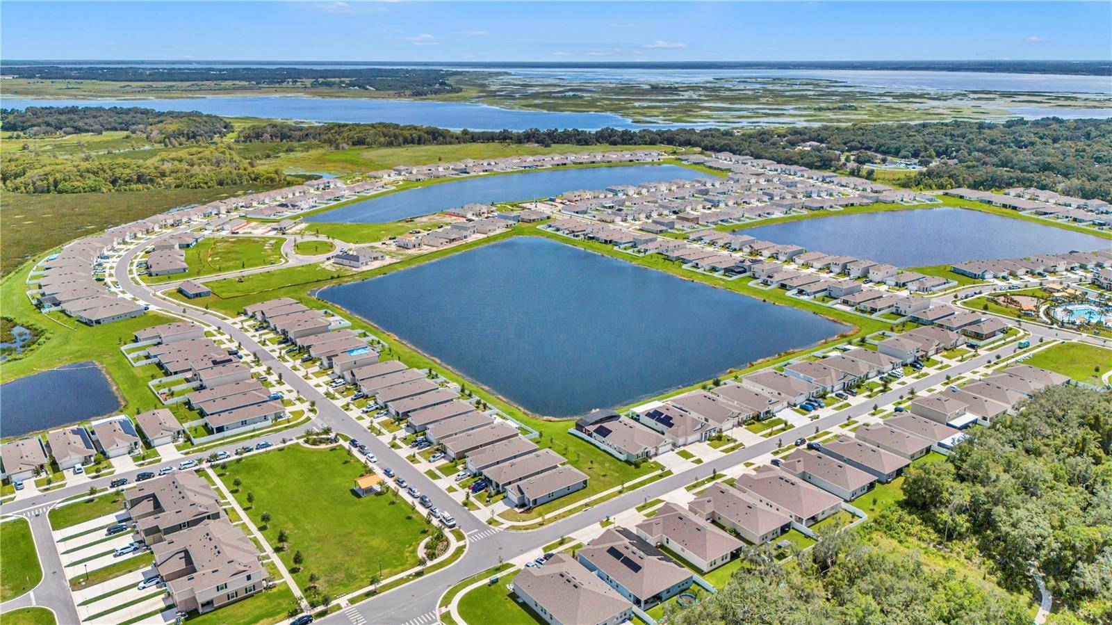 1702 WALNUT CRK DR, Kissimmee, FL 34744